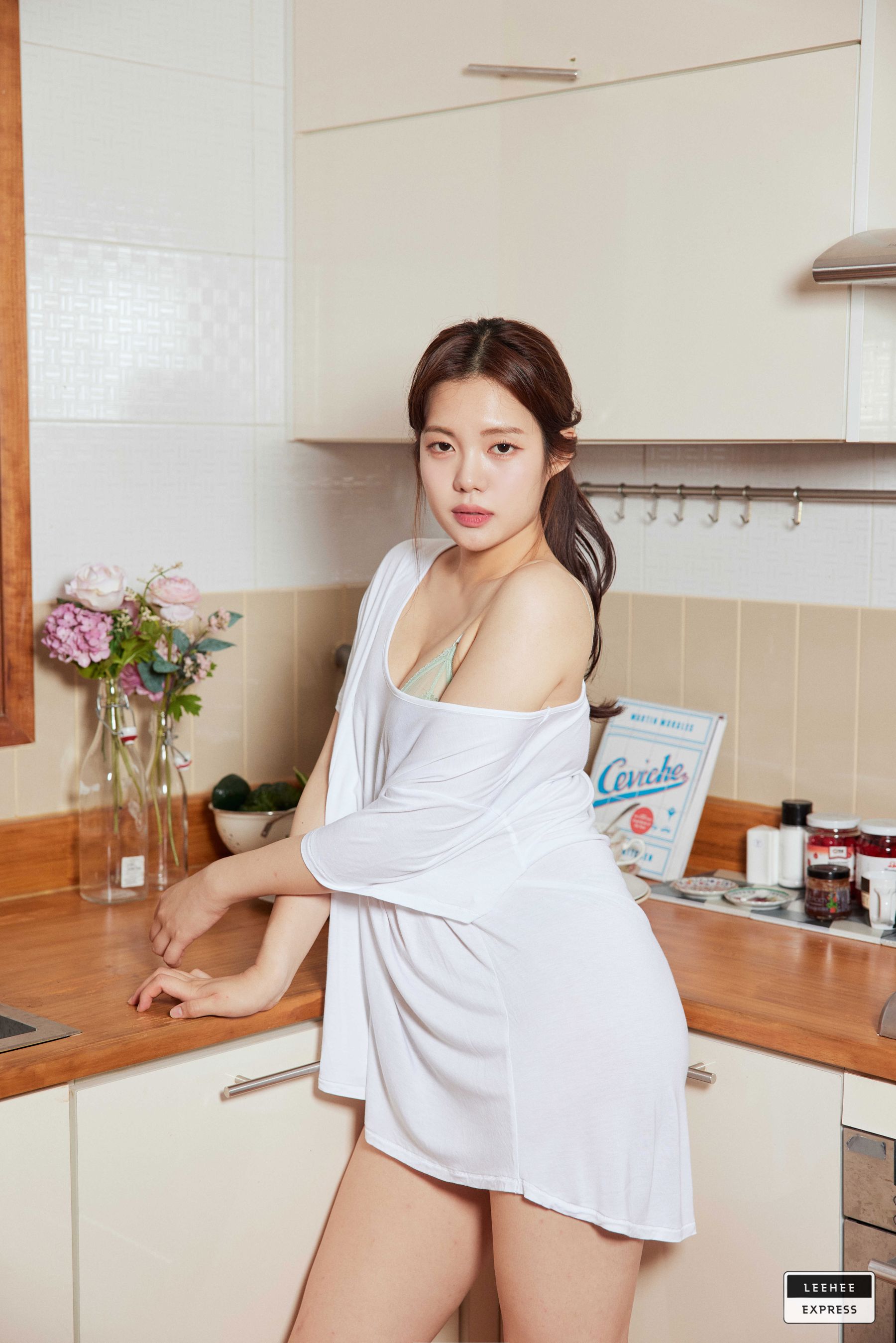 [LEEHEE EXPRESS] LEHF-157 - Che Che/(56P)