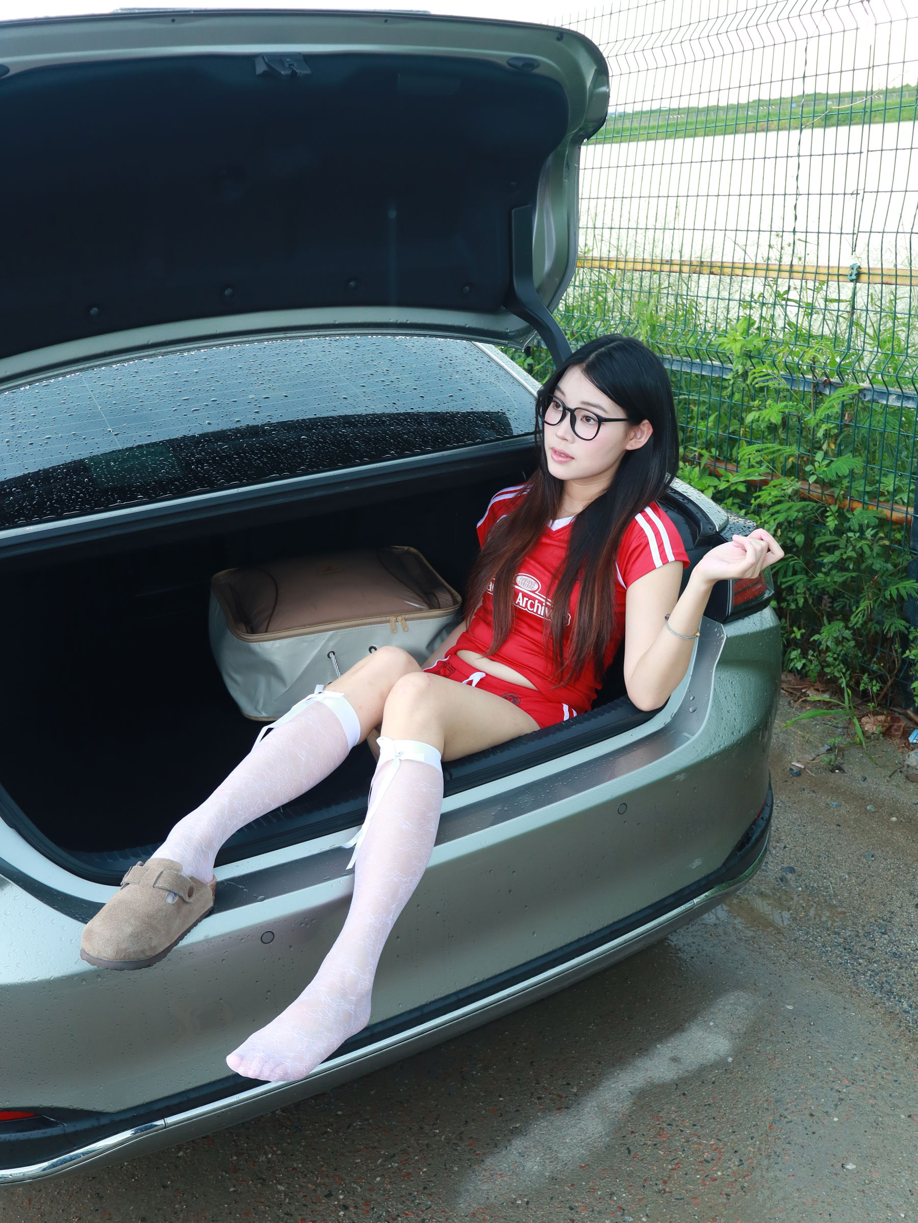 个人约拍 - 15号作品 车拍03年小妹/(350P)