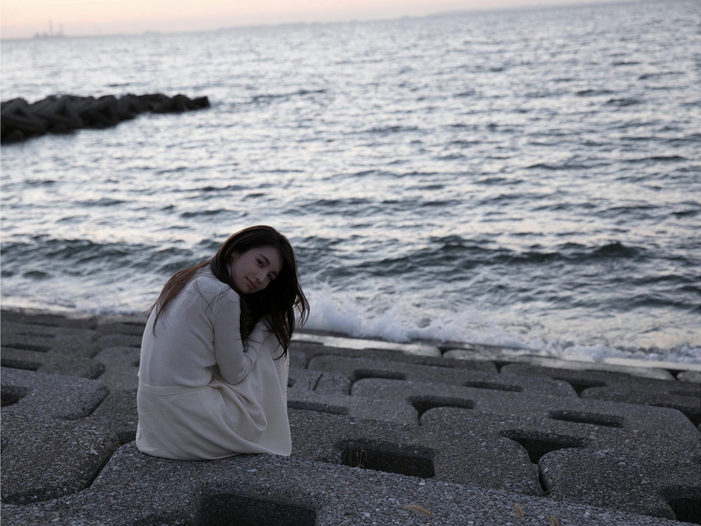 仲村美海 - 背中を流して/(45P)