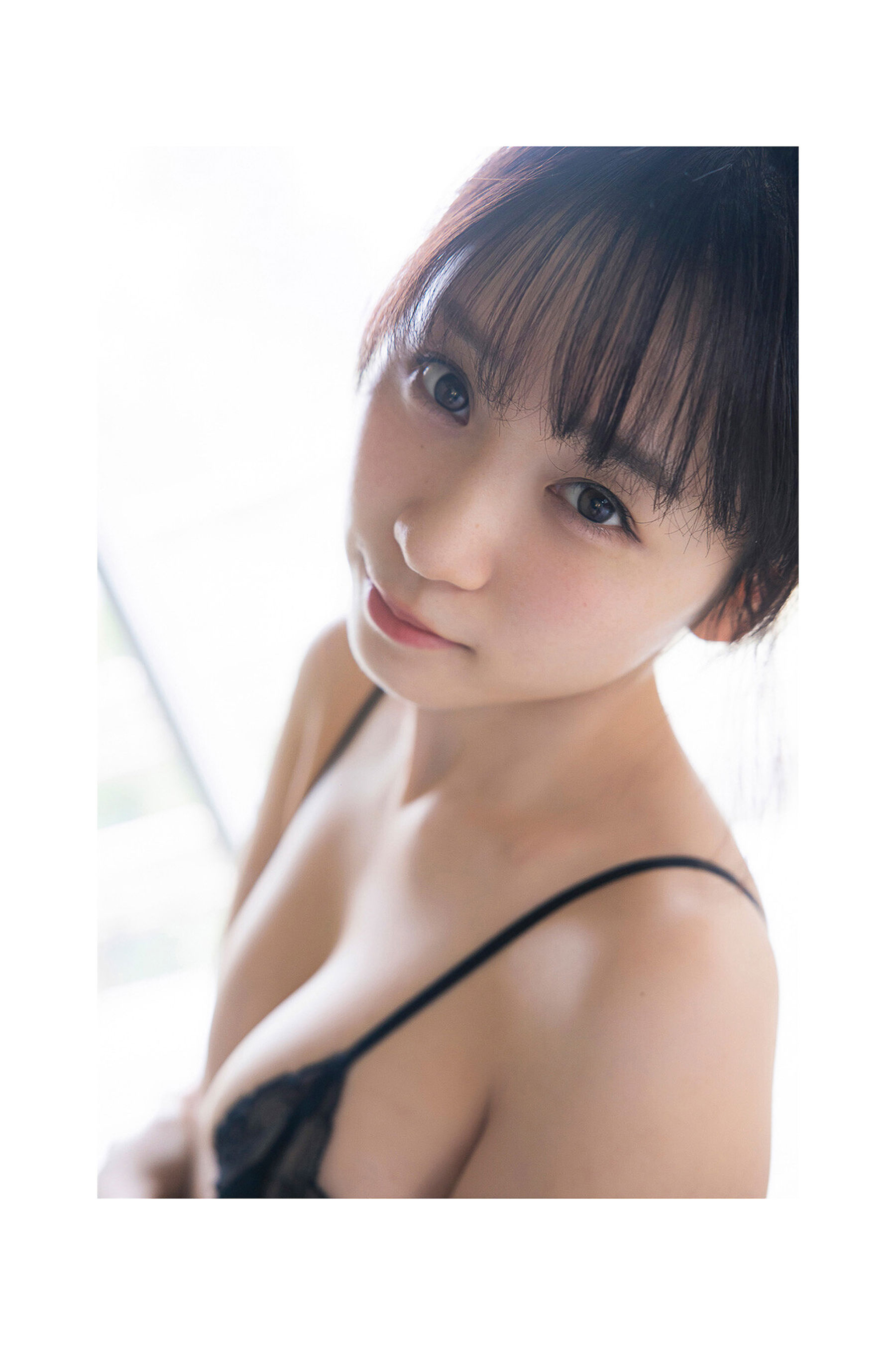 伊織もえ - あの頃、伊織もえと/(64P)