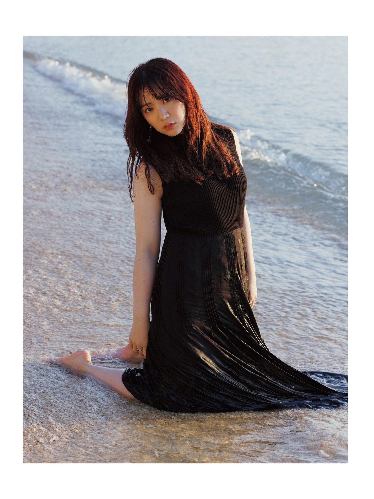 伊藤彩沙 - HONEY/(122P)