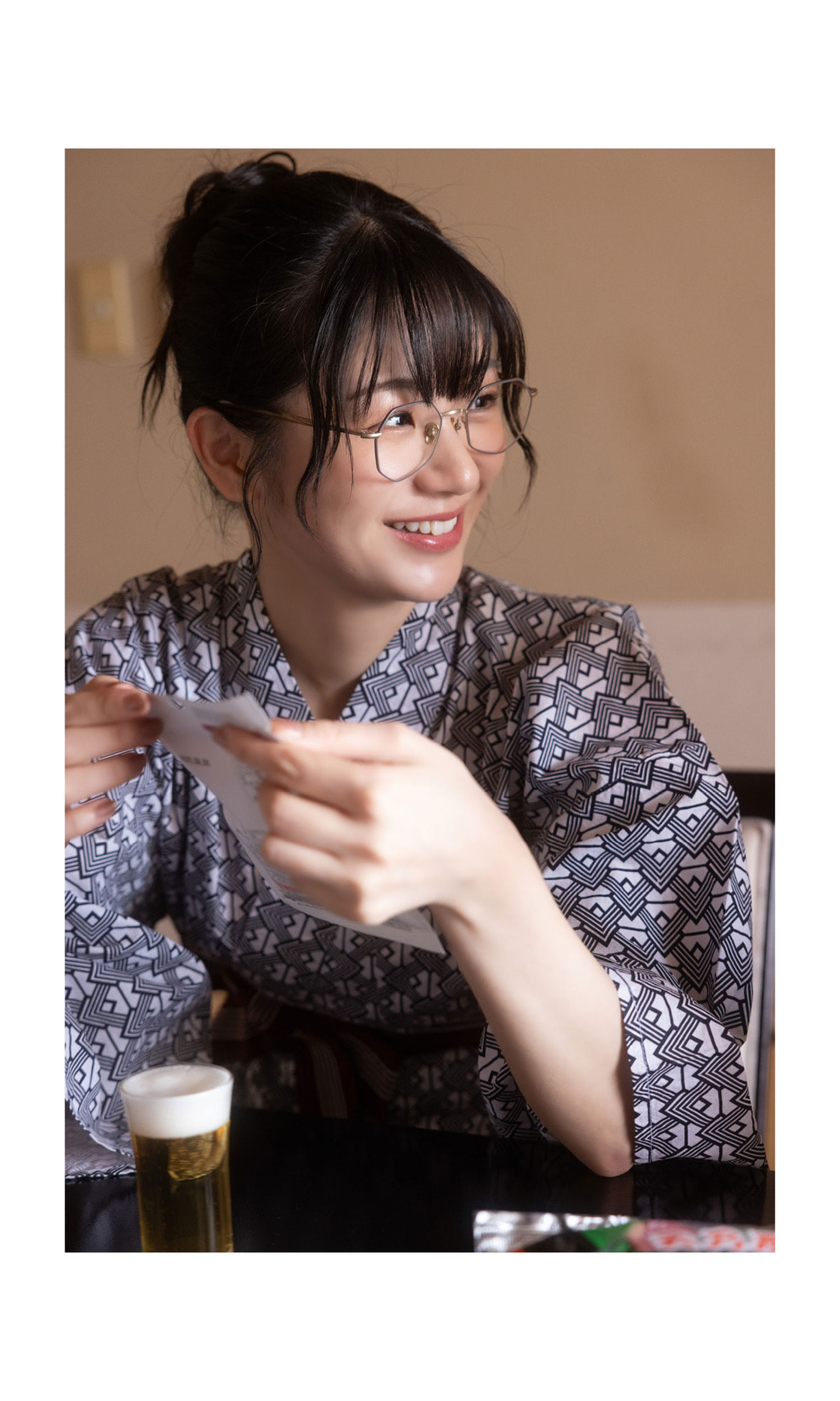伊藤優衣&水原ゆき&長谷川かすみ - 俺達のあざす。/(77P)