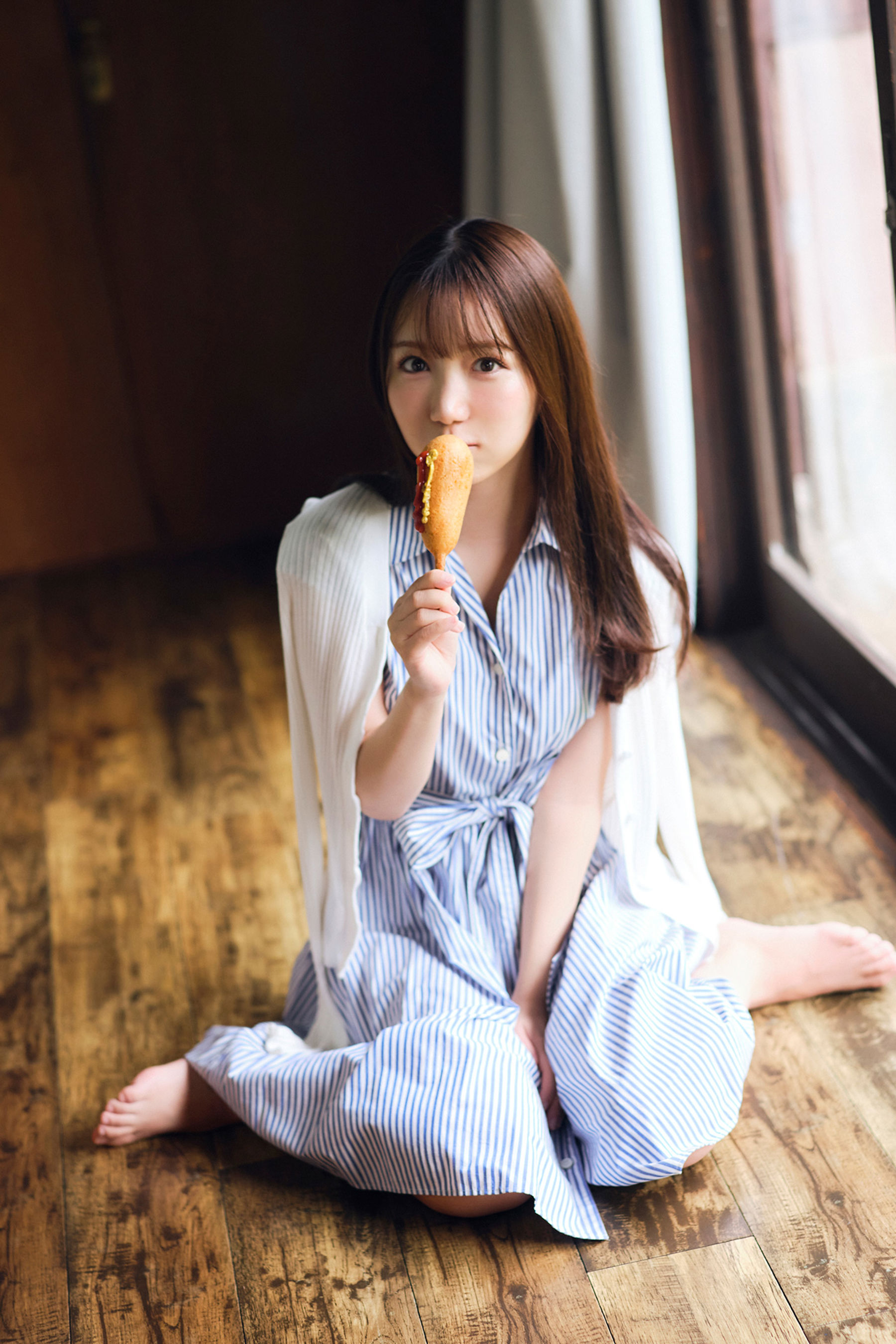 三田真鈴 - 見たらダメ/(41P)