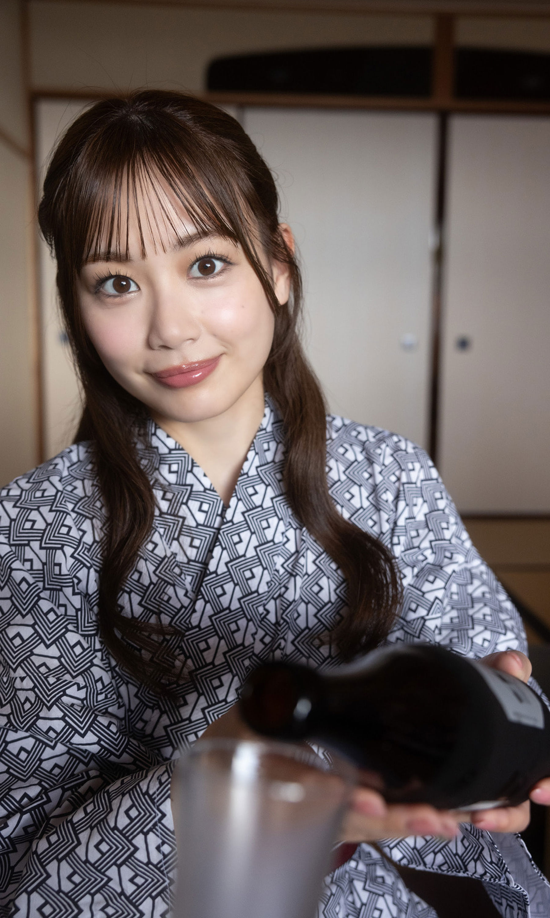 伊藤優衣&水原ゆき&長谷川かすみ - 俺達のあざす。/(77P)