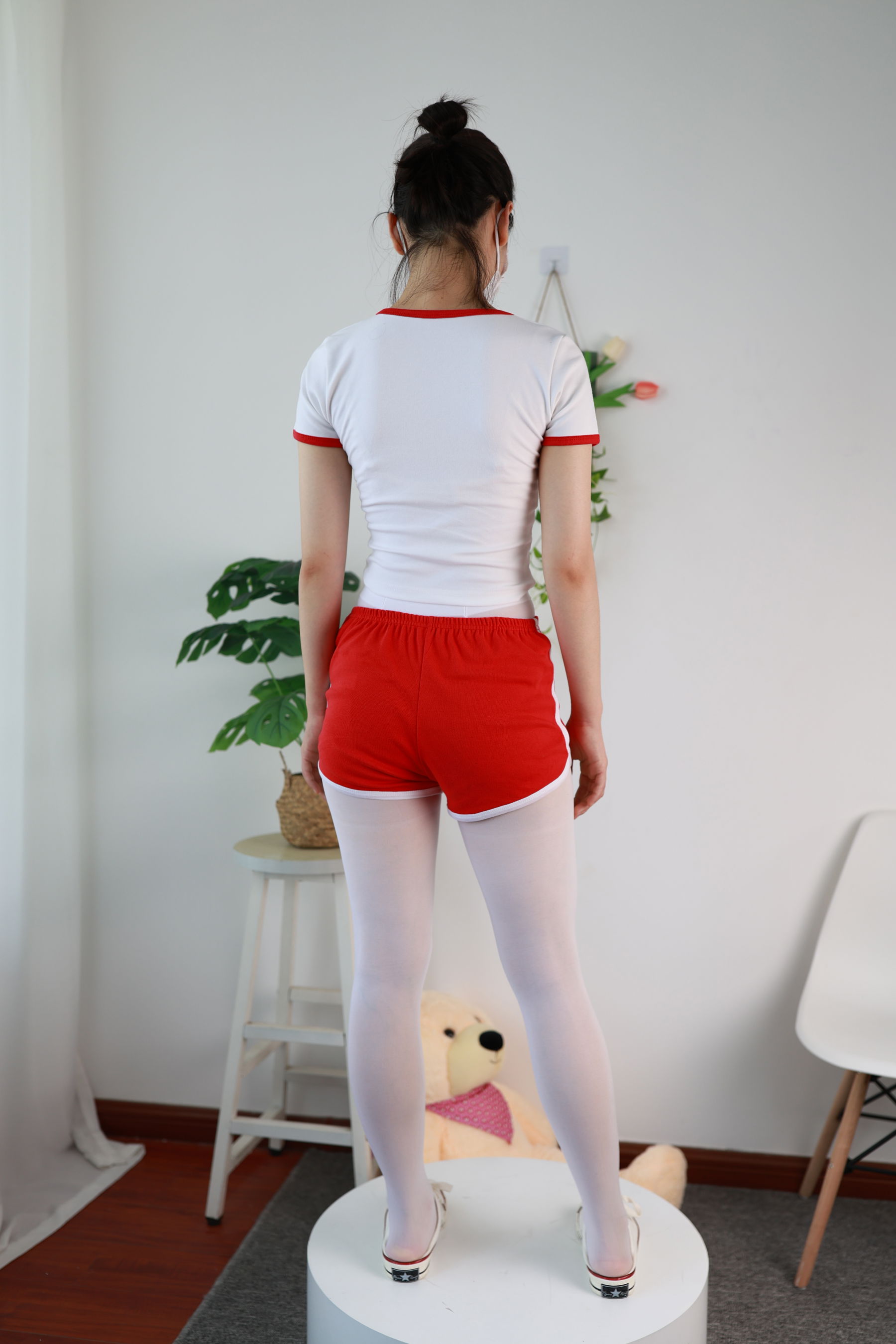 三禾摄影 No.068 体操服 白裤袜 帆布鞋/(193P)