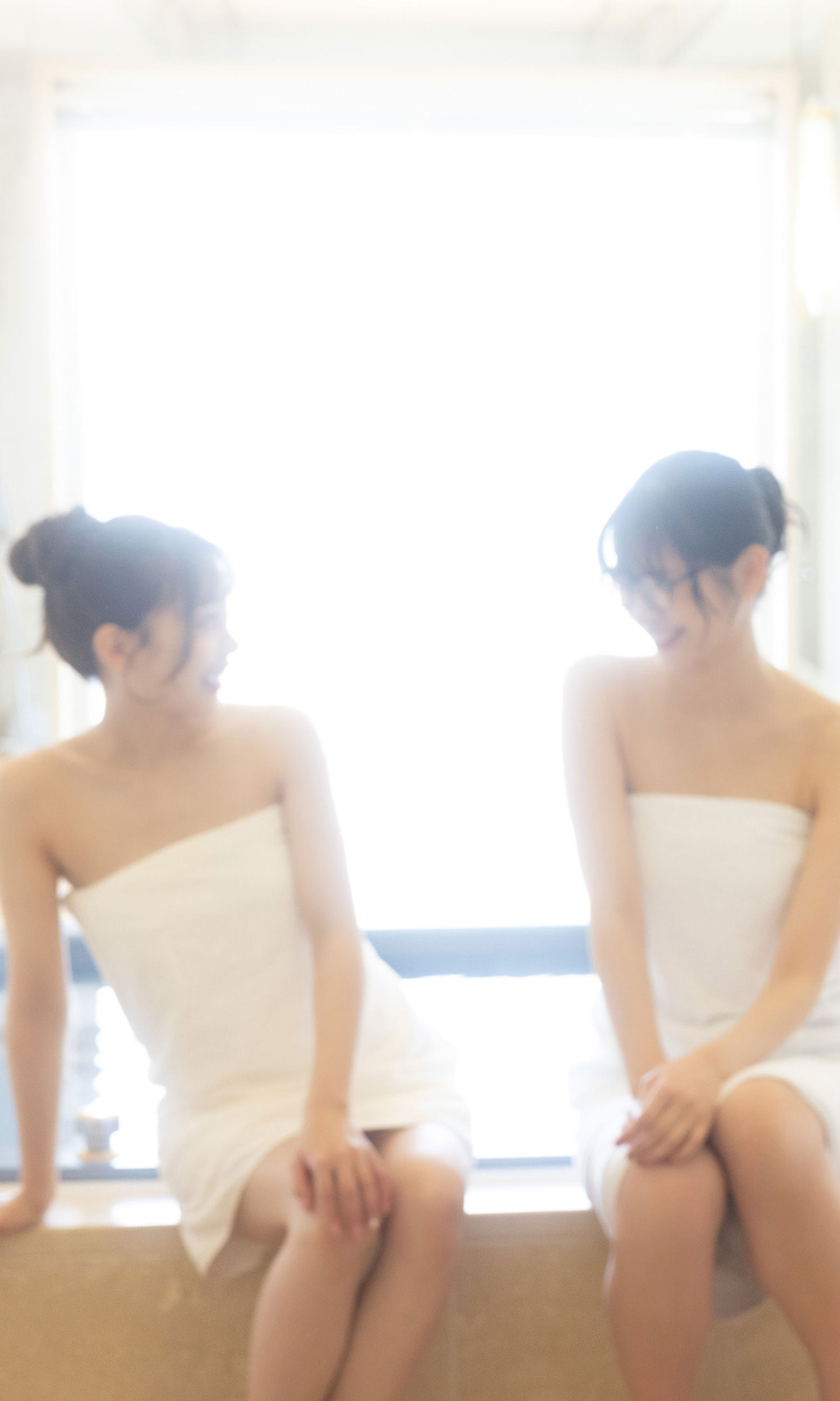 伊藤優衣&水原ゆき&長谷川かすみ - 俺達のあざす。/(77P)