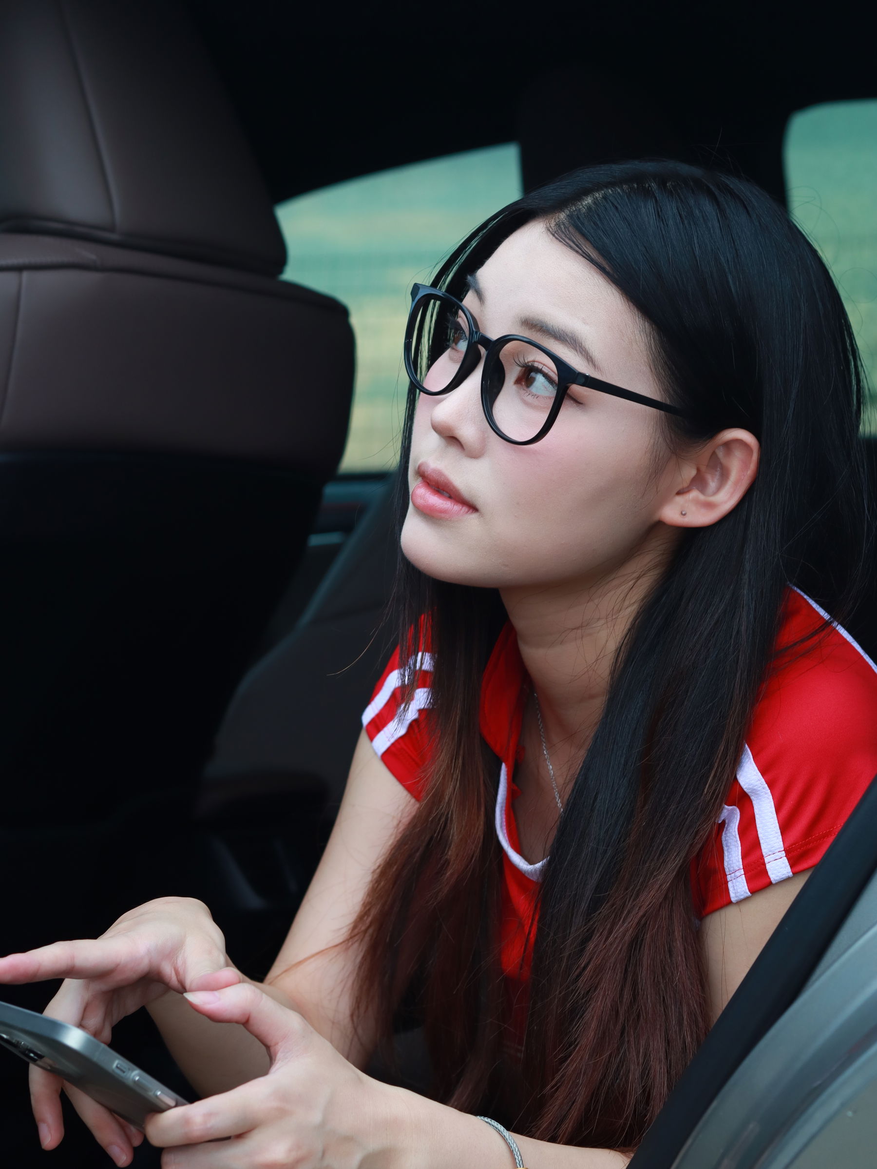 个人约拍 - 15号作品 车拍03年小妹/(350P)