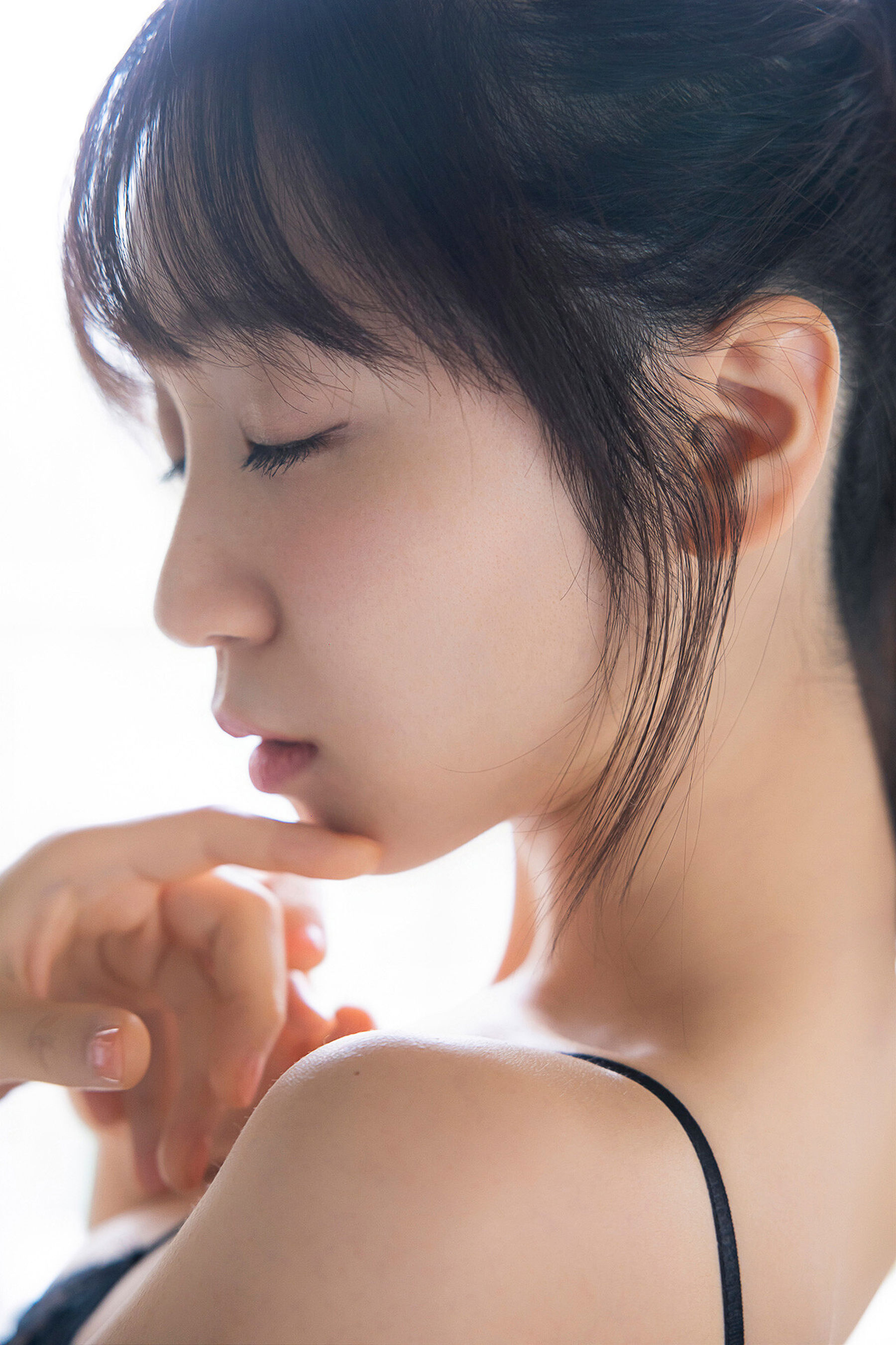 伊織もえ - あの頃、伊織もえと/(64P)