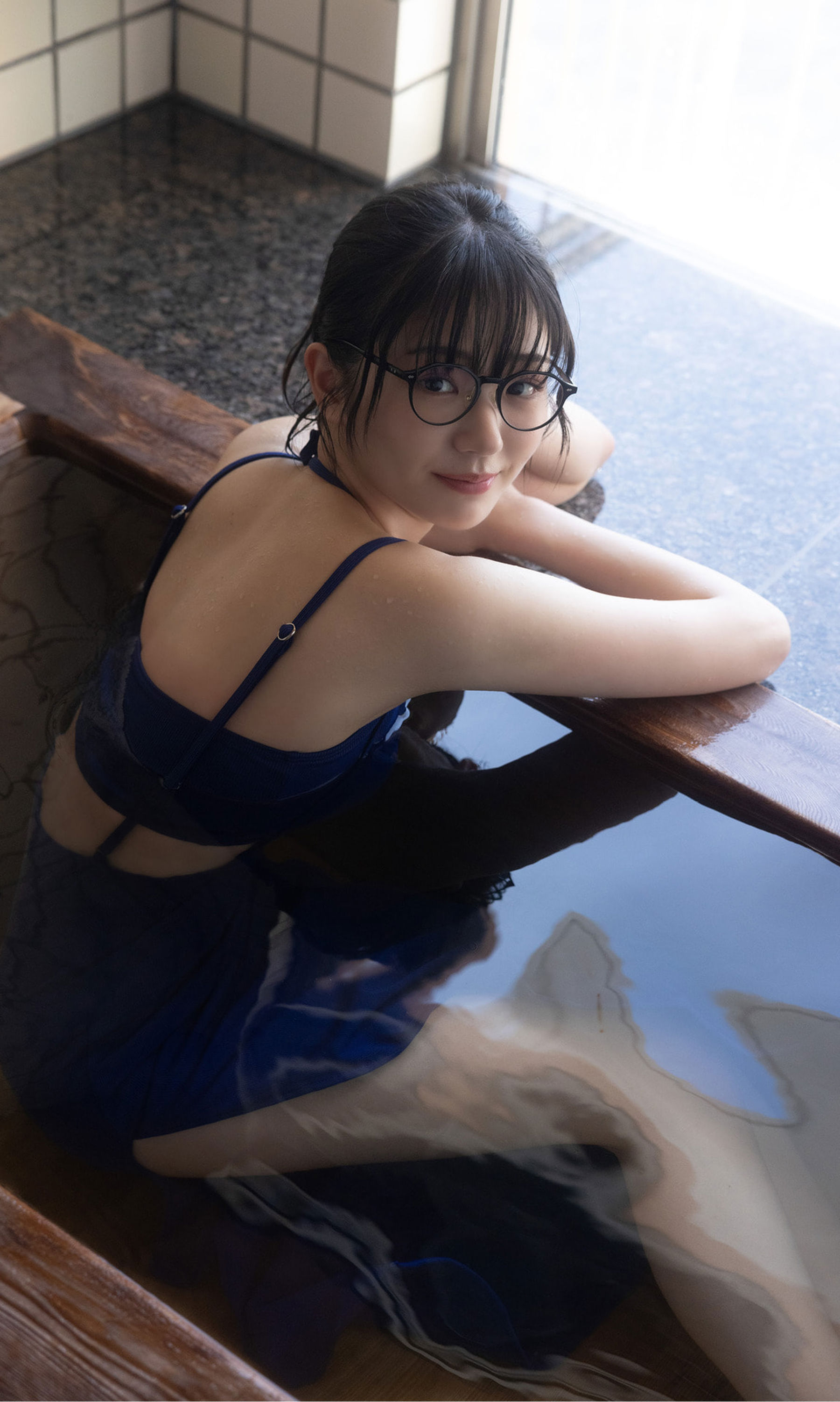 伊藤優衣&水原ゆき&長谷川かすみ - 俺達のあざす。/(77P)