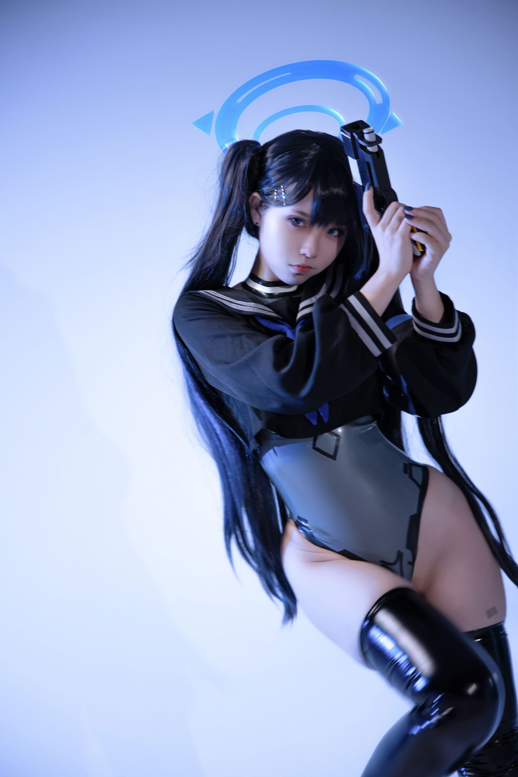 动漫博主 G44不会受伤 - Blue/(28P)