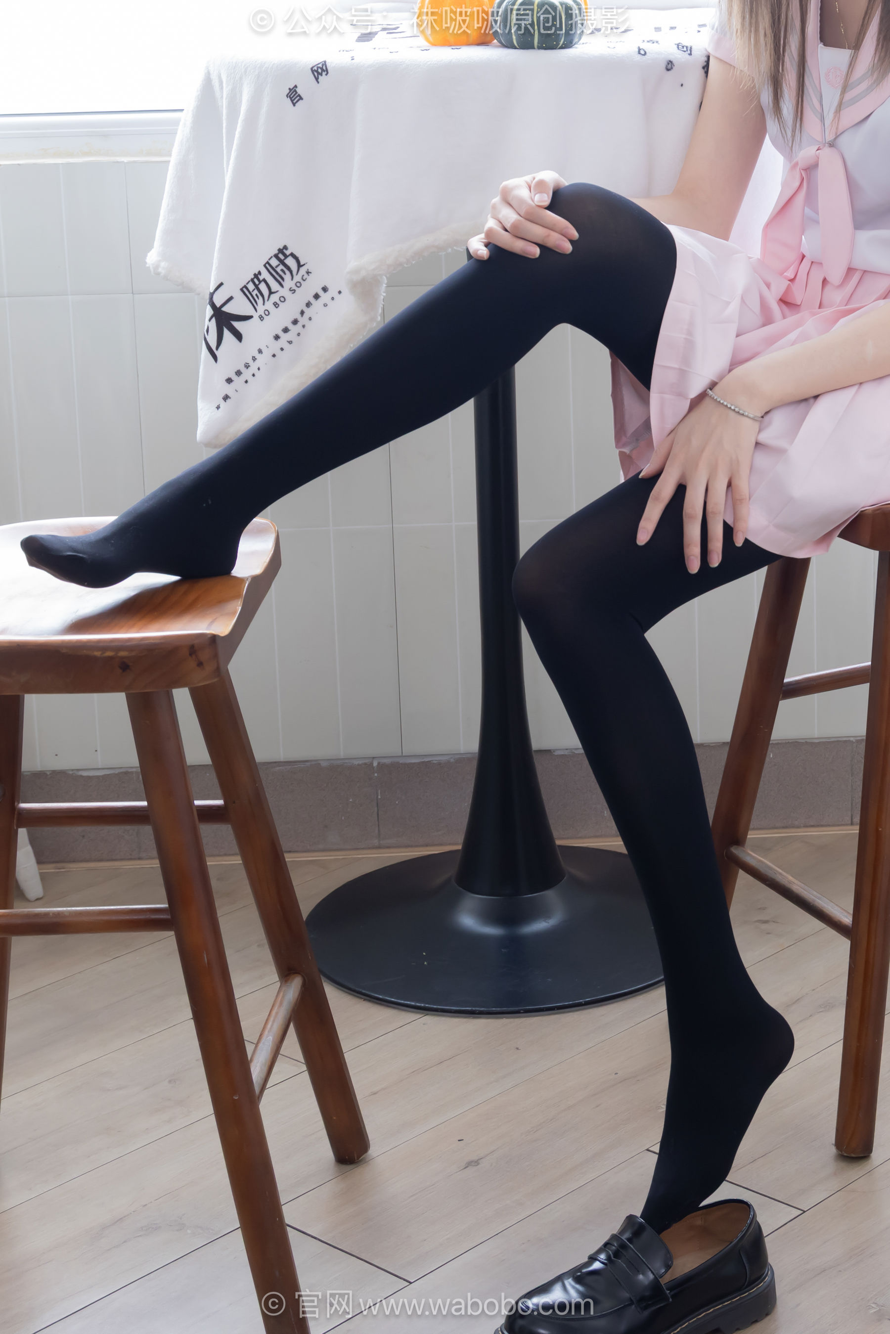 BoBoSocks袜啵啵 No.671 小甜豆 - 皮鞋、厚白丝、厚黑丝、jk制服/(150P)