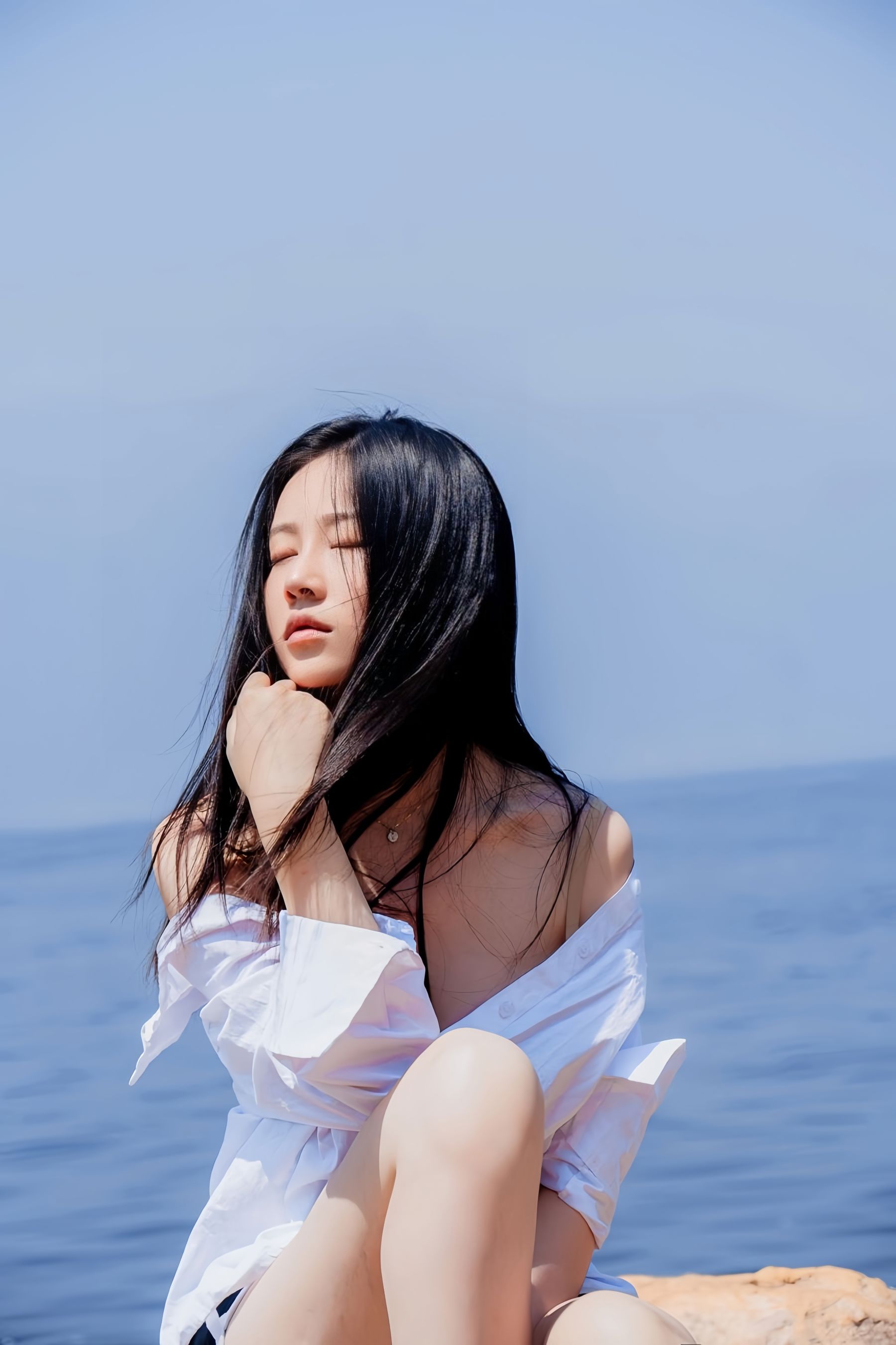 Nnian - 白衬衫/(31P)