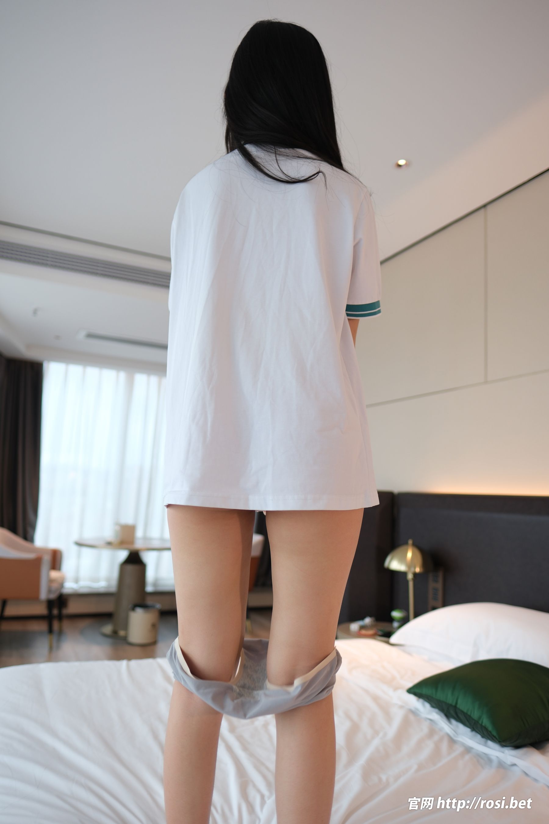 [ROSI写真] 2026.04.10 NO.5240/(82P)