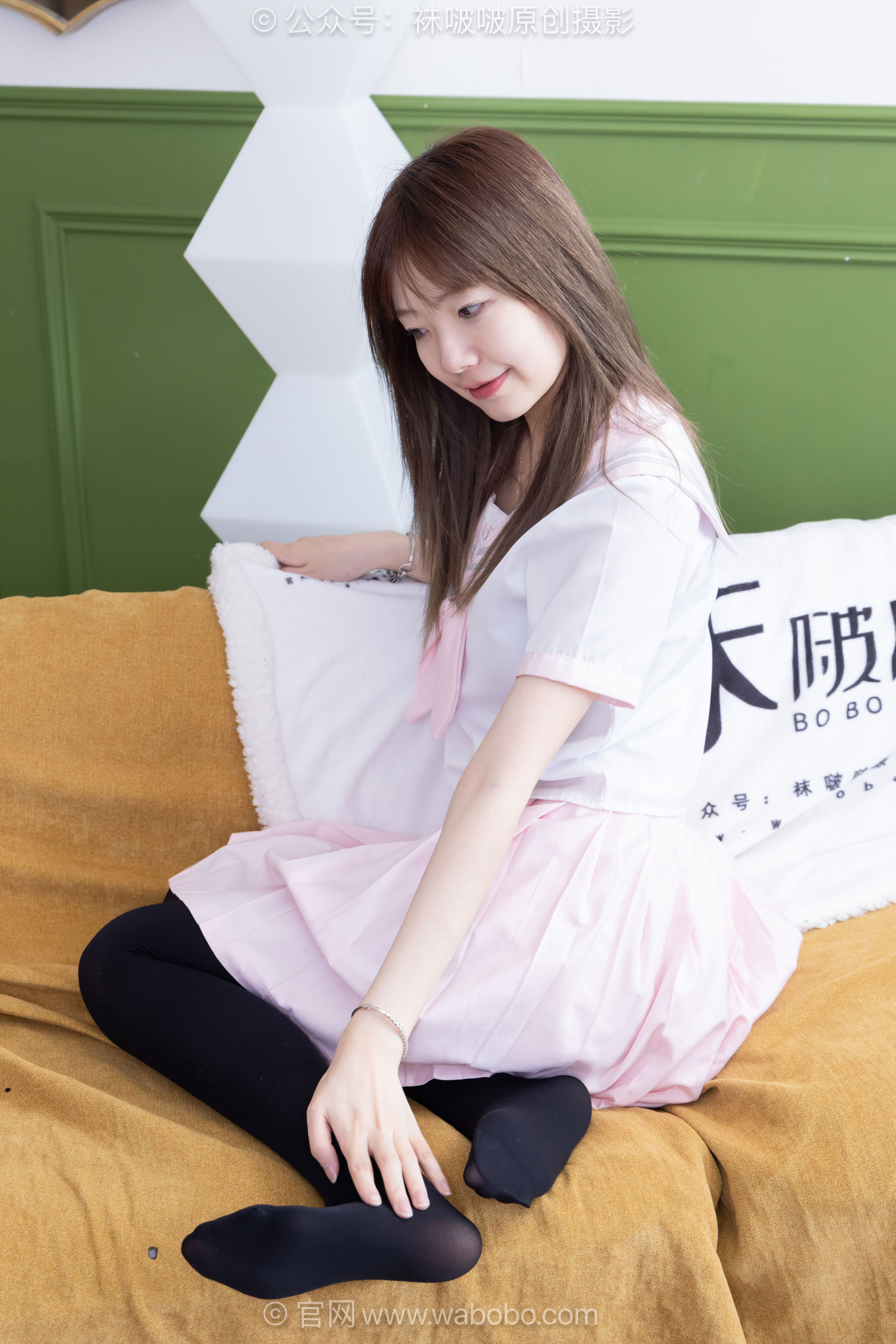 BoBoSocks袜啵啵 No.671 小甜豆 - 皮鞋、厚白丝、厚黑丝、jk制服/(150P)