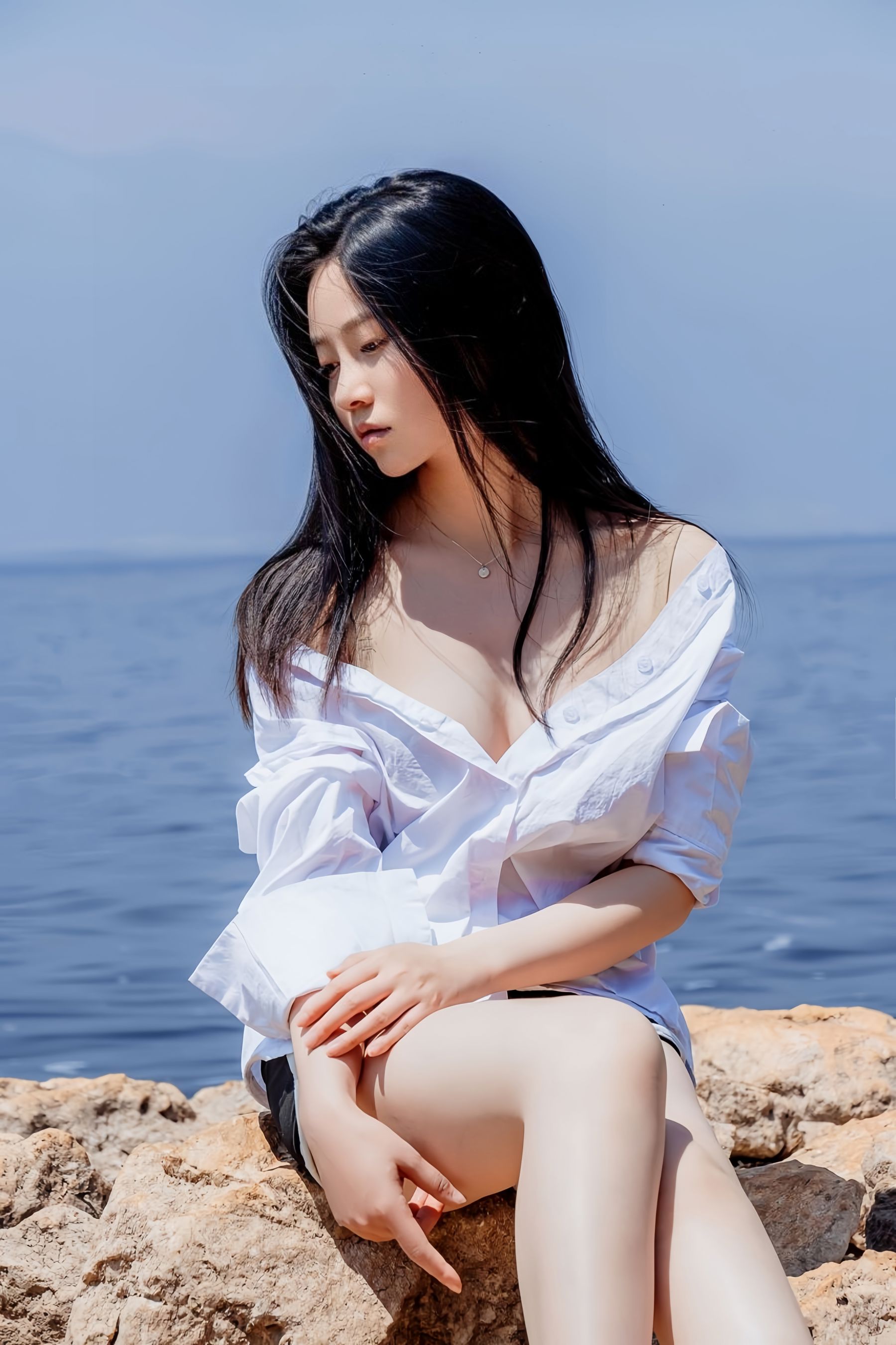 Nnian - 白衬衫/(31P)