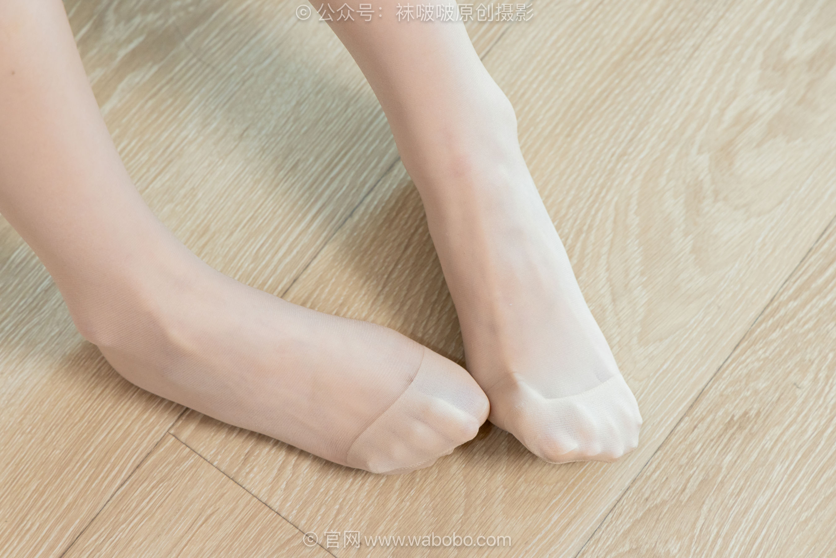 BoBoSocks袜啵啵 No.670 甜甜圈 - 高跟鞋、薄肉丝、裸足、ol制服/(221P)
