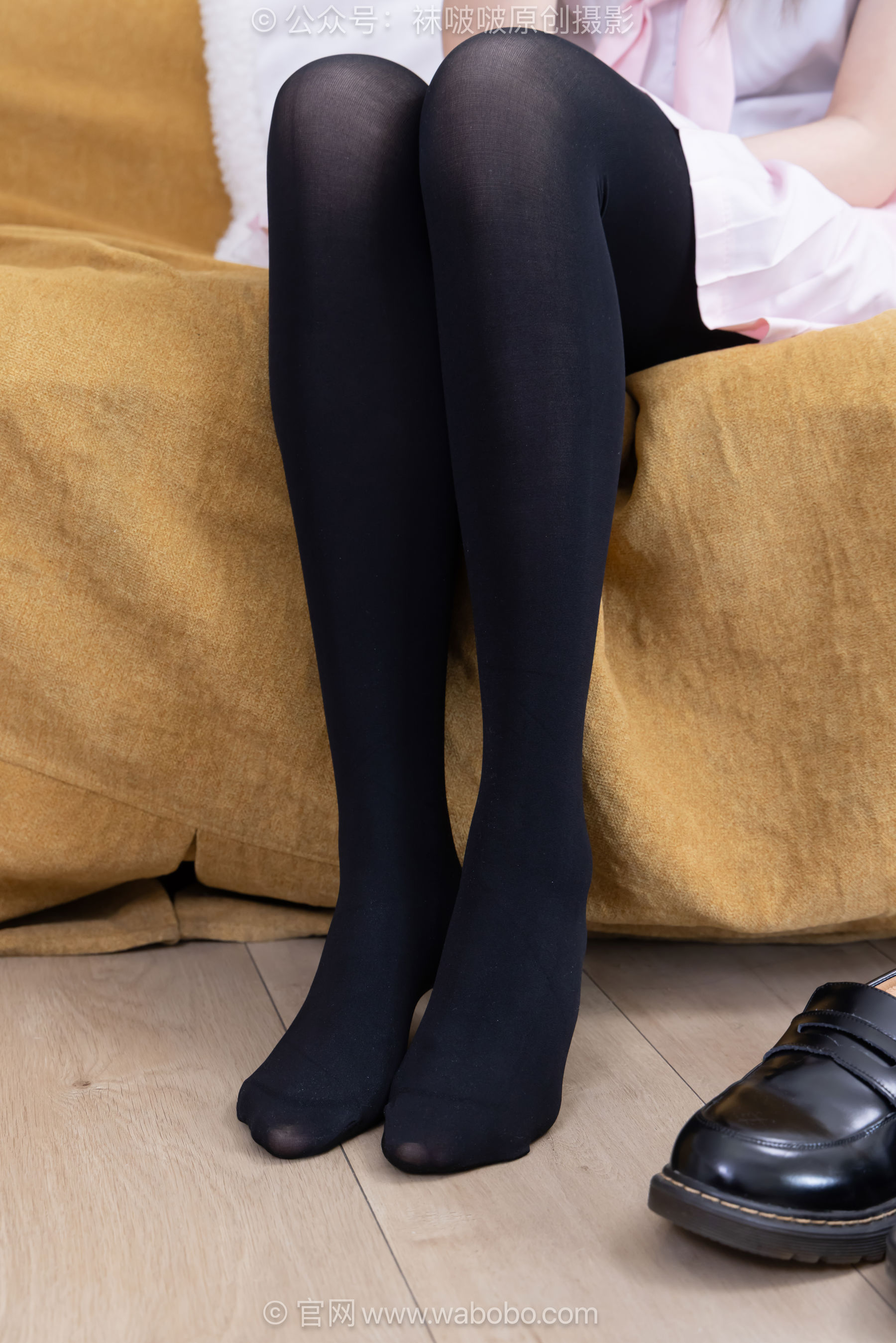 BoBoSocks袜啵啵 No.671 小甜豆 - 皮鞋、厚白丝、厚黑丝、jk制服/(150P)