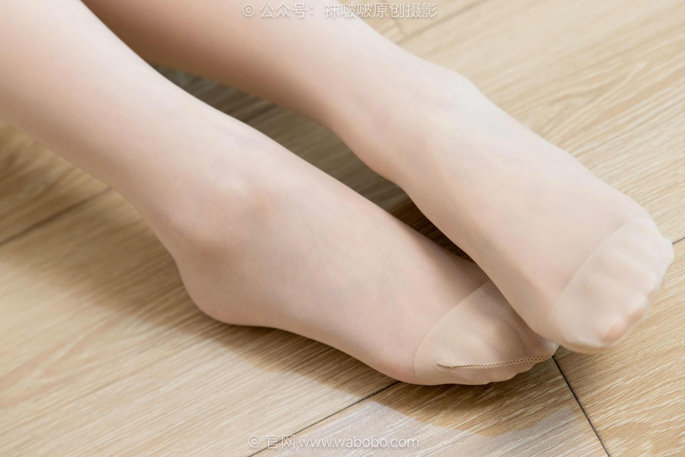 BoBoSocks袜啵啵 No.670 甜甜圈 - 高跟鞋、薄肉丝、裸足、ol制服/(221P)