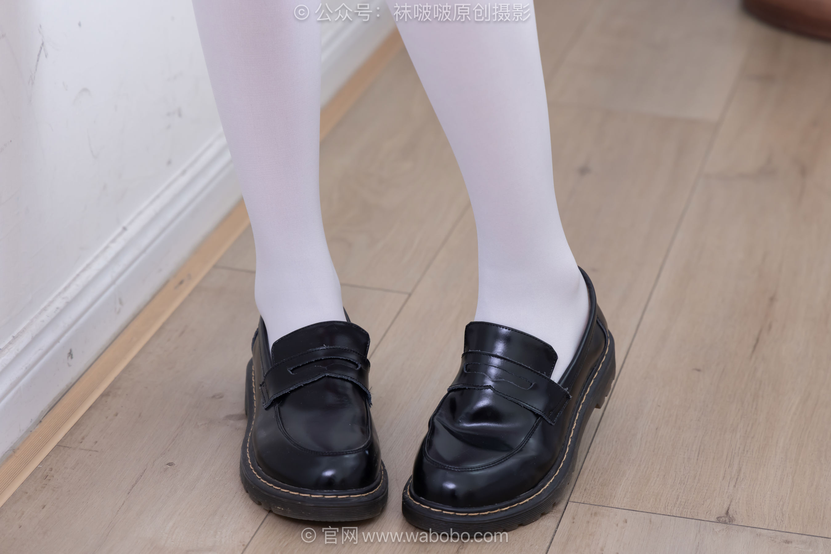BoBoSocks袜啵啵 No.671 小甜豆 - 皮鞋、厚白丝、厚黑丝、jk制服/(150P)
