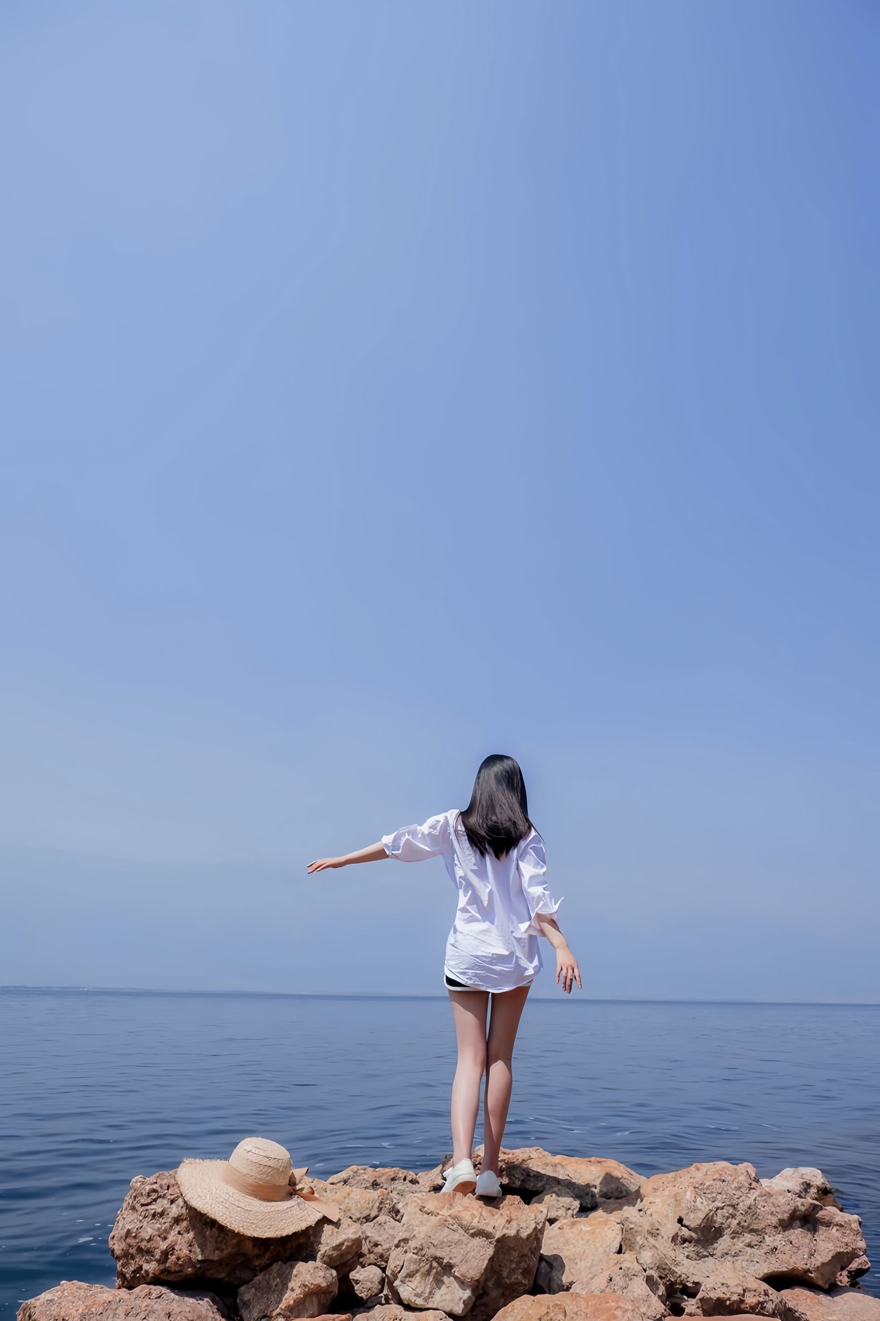 Nnian - 白衬衫/(31P)
