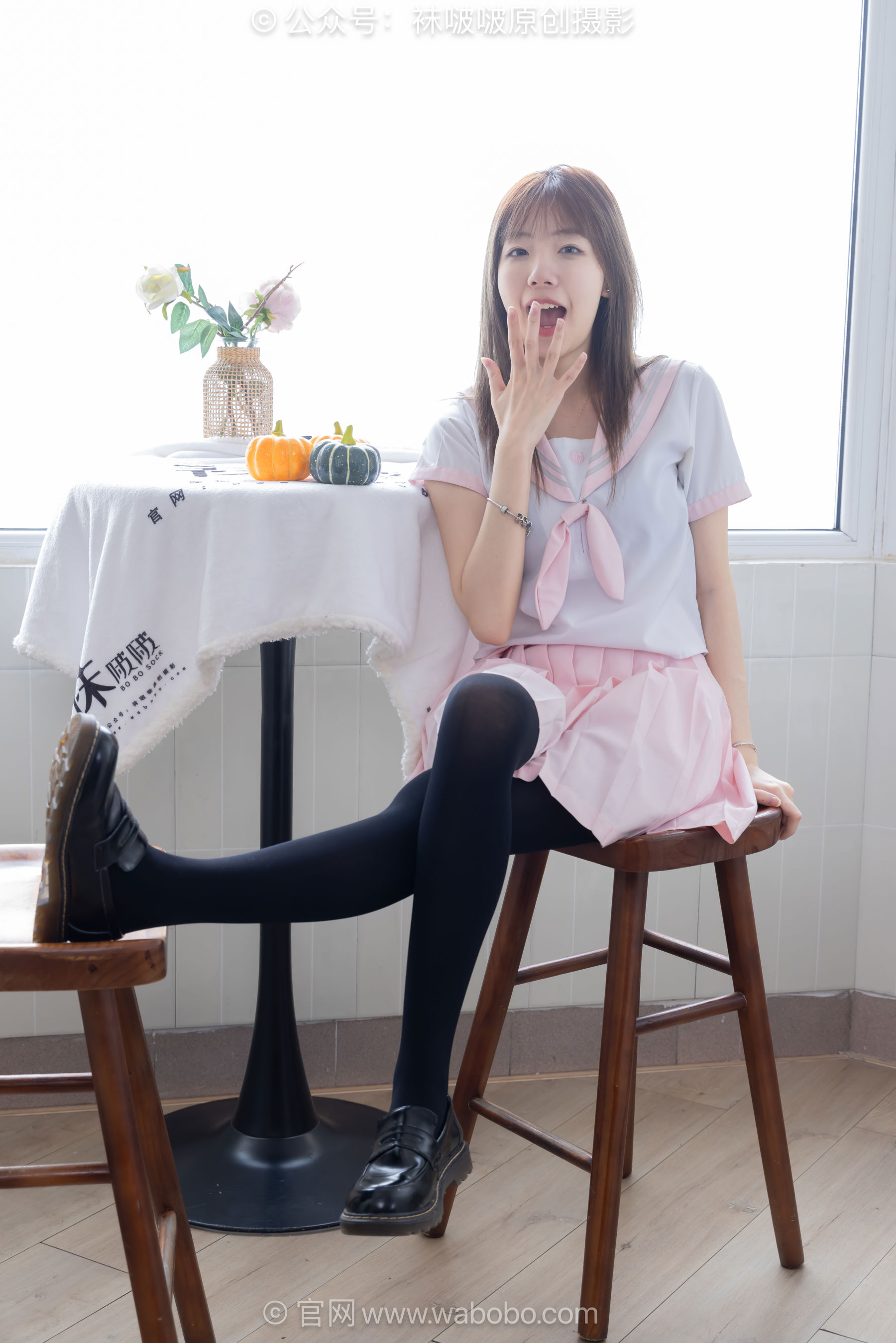 BoBoSocks袜啵啵 No.671 小甜豆 - 皮鞋、厚白丝、厚黑丝、jk制服/(150P)