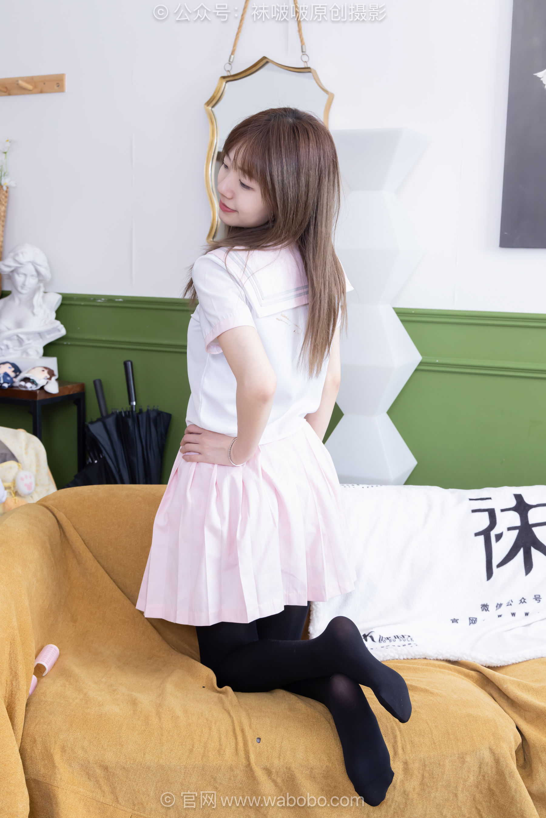 BoBoSocks袜啵啵 No.671 小甜豆 - 皮鞋、厚白丝、厚黑丝、jk制服/(150P)