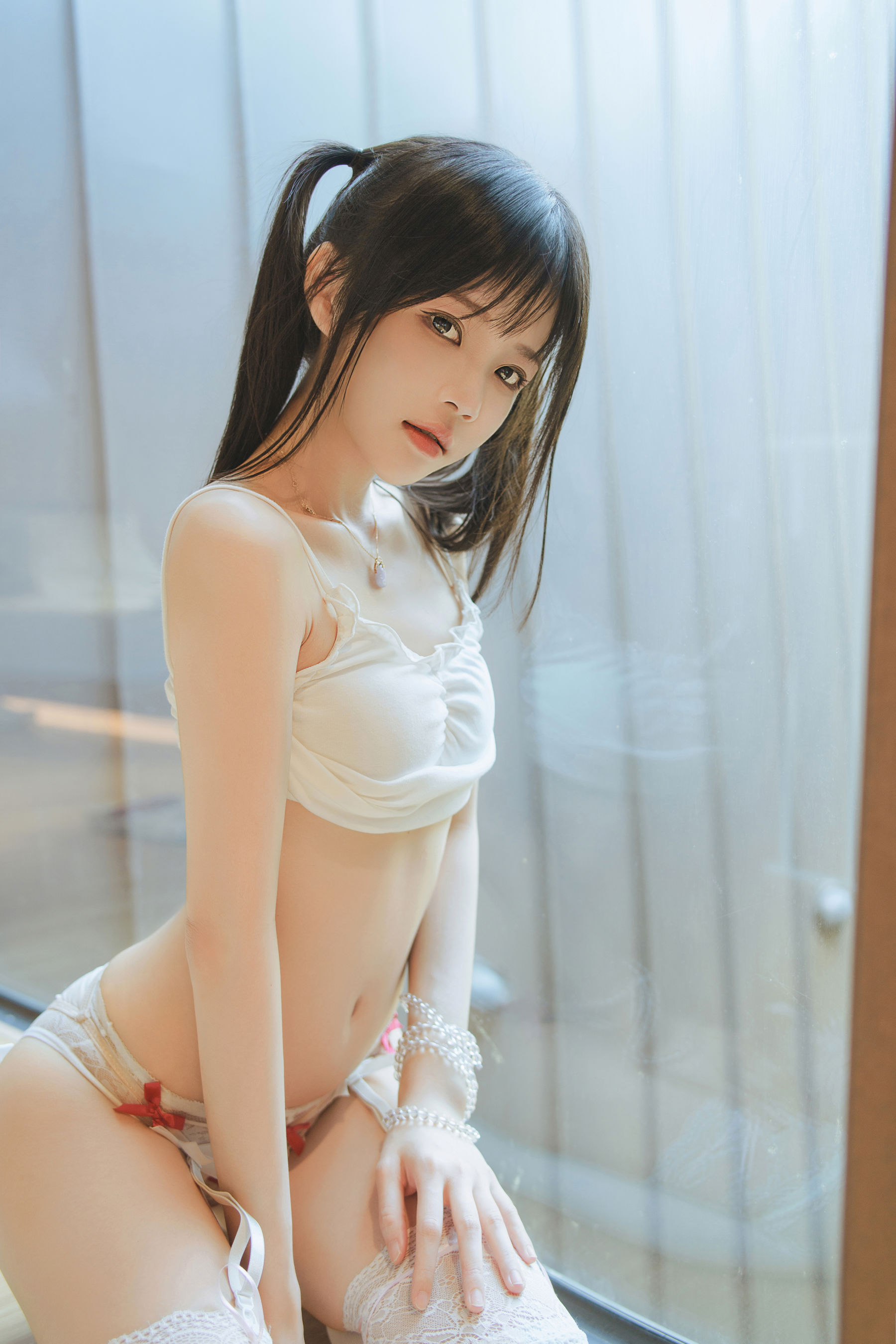 桜桃喵 - 春日碎花/(57P)