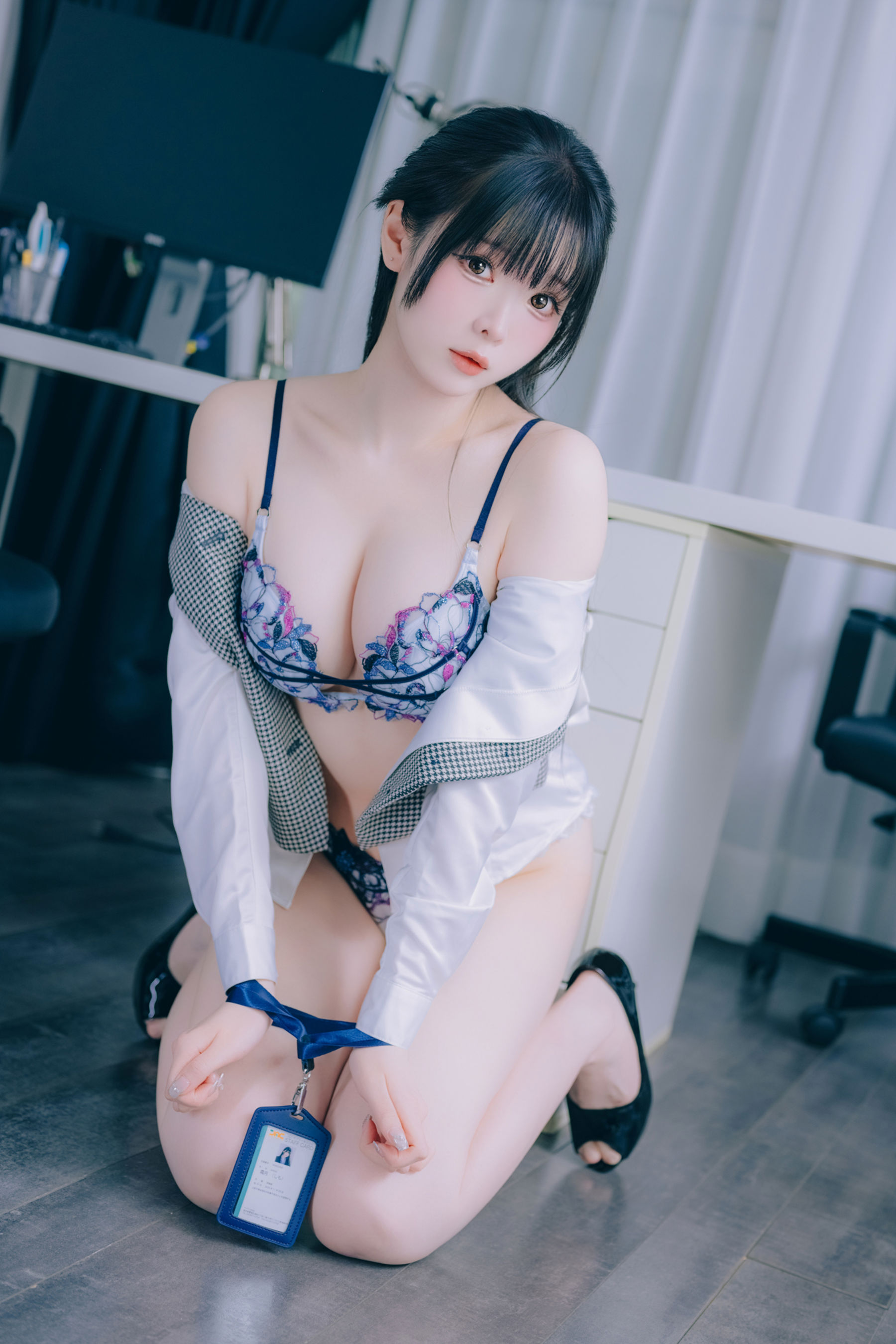 微博妹纸霜月shimo - Shimo' Secret Office Vol.02/(138P)