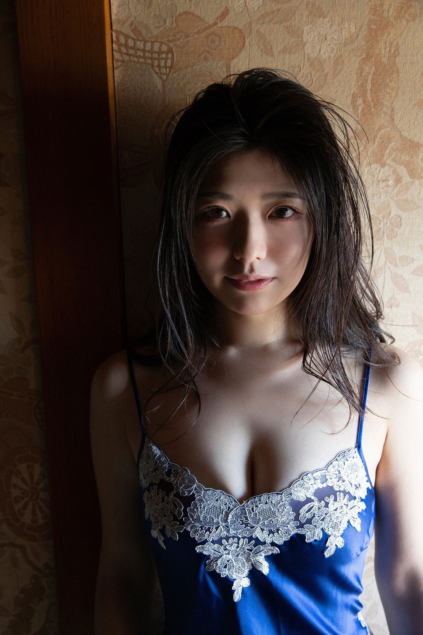 山田かな - 甘い罠/(83P)