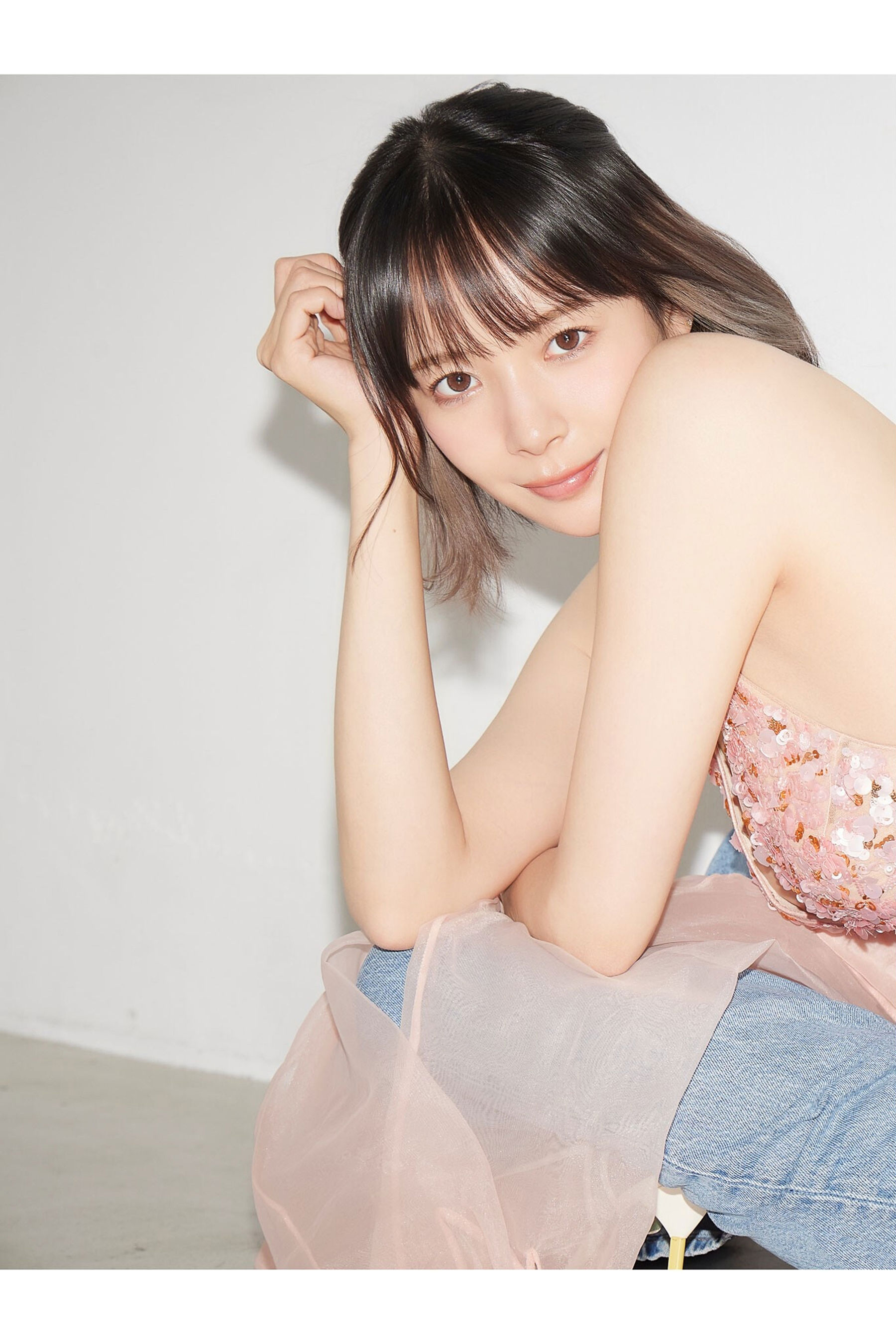 岡田紗佳 - 美脚輪舞曲/(56P)