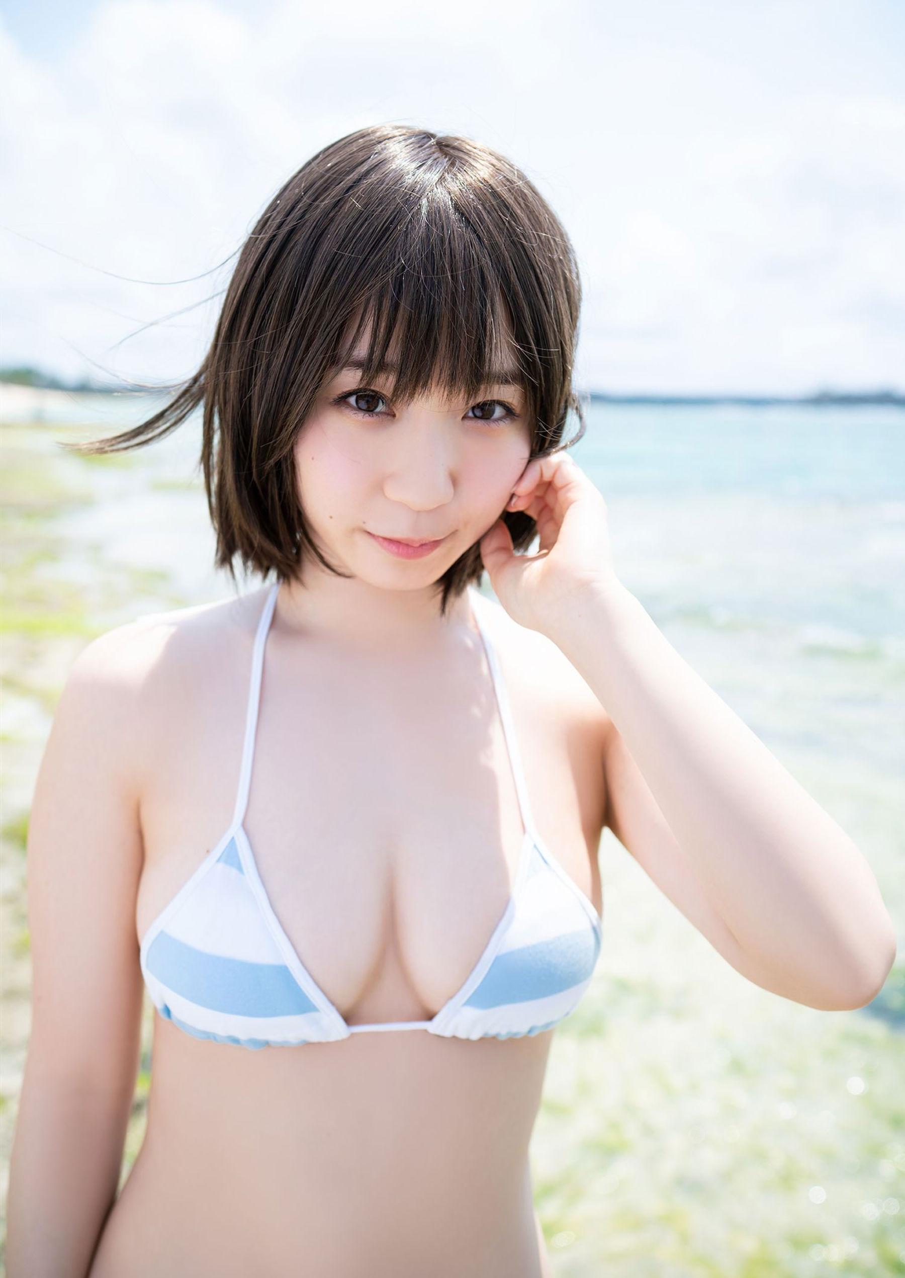 伊織もえ - 制服はちゃんと着なさーい!!/(27P)