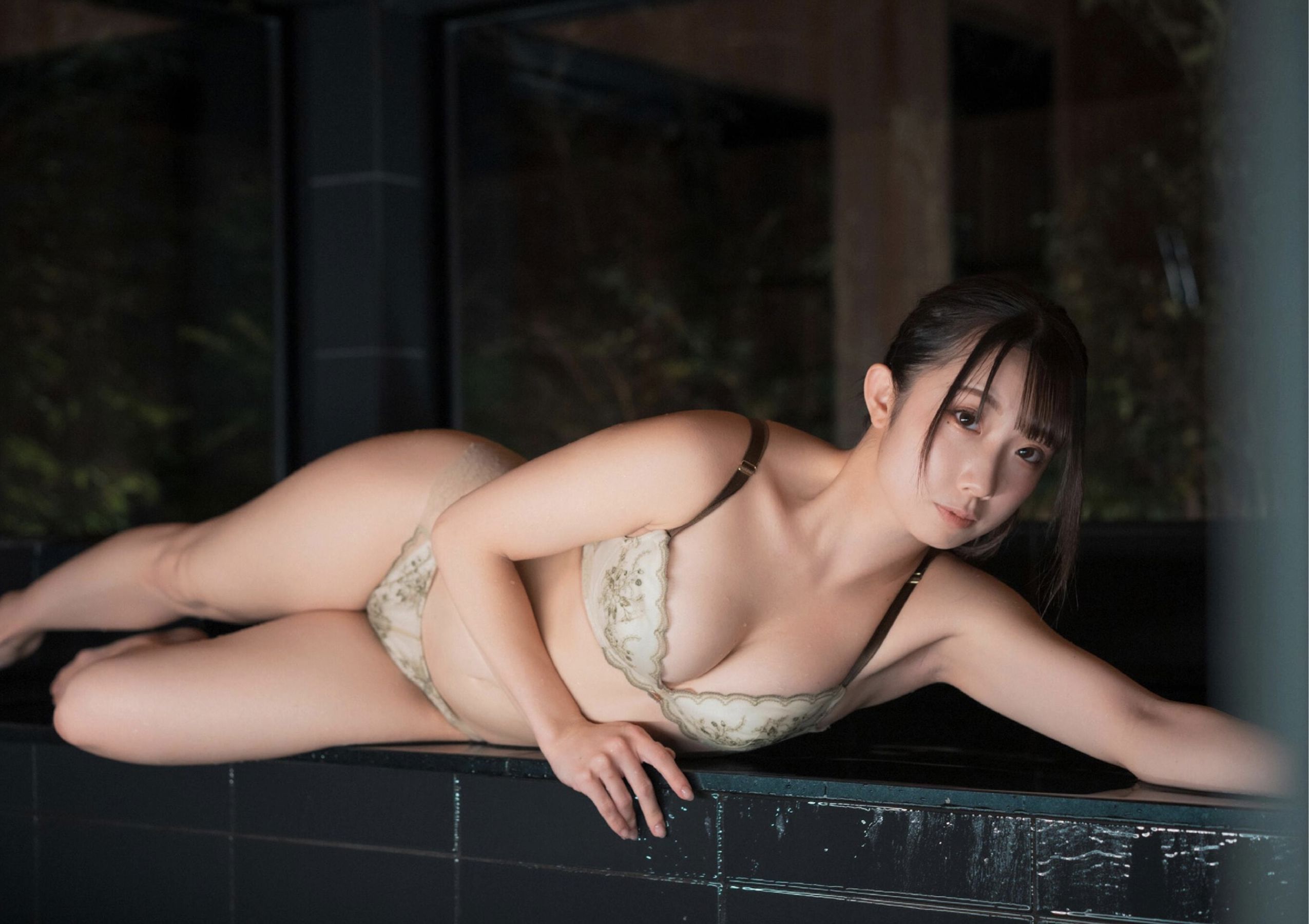 Gallery - 大河もも - 温泉グラビア写真集 白肌姫 - 图库库 - image 22
