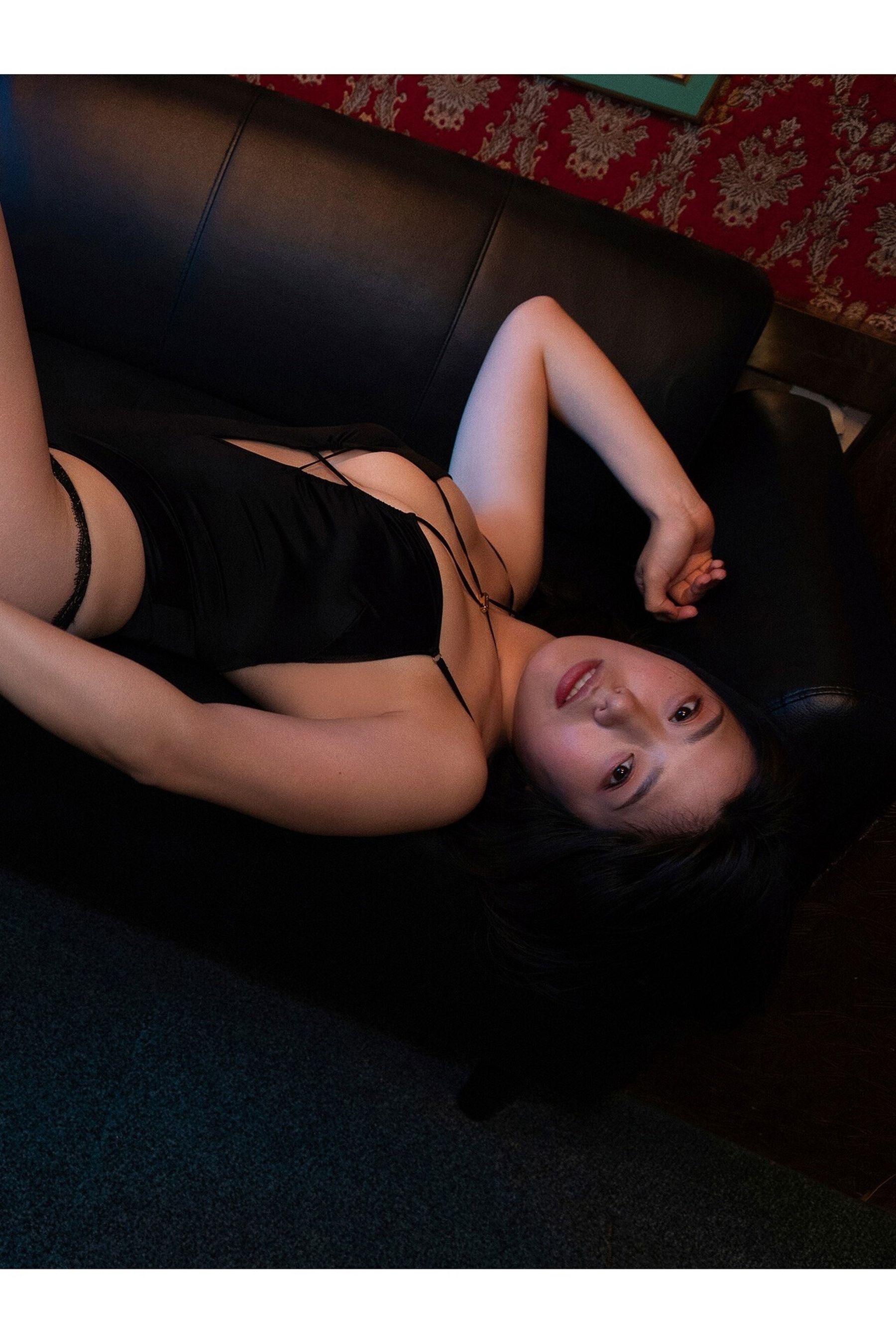 山田かな - 甘い罠/(83P)