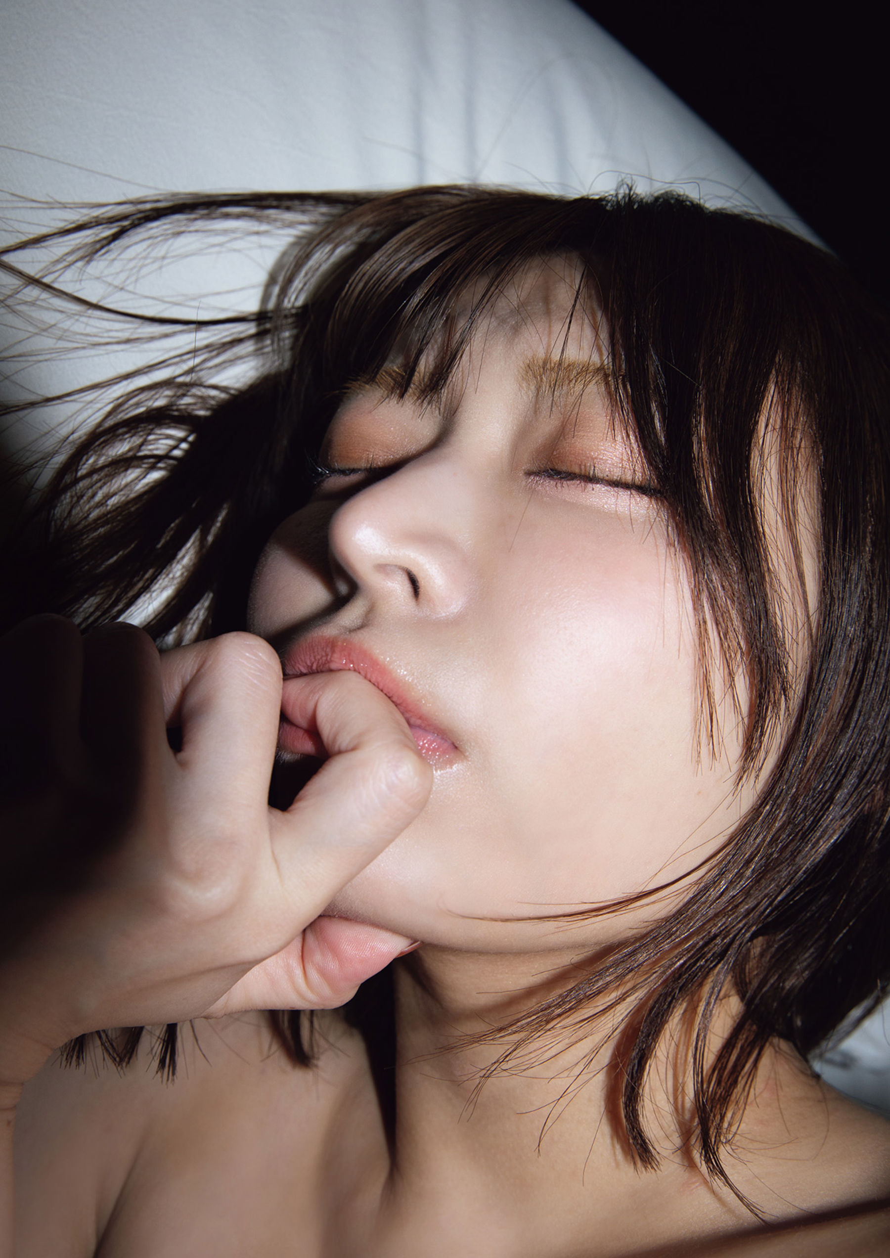 小日向結衣 - スーパーエロチカXXX/(86P)