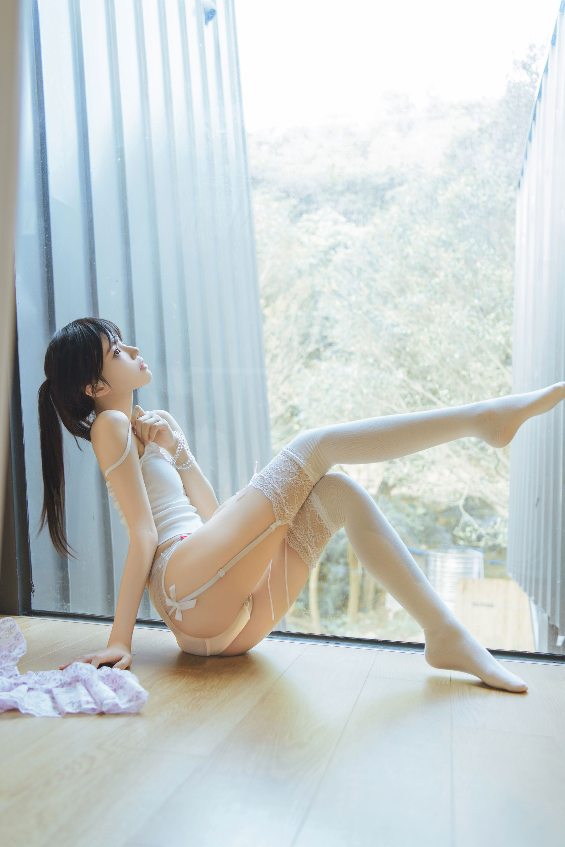 桜桃喵 - 春日碎花/(57P)