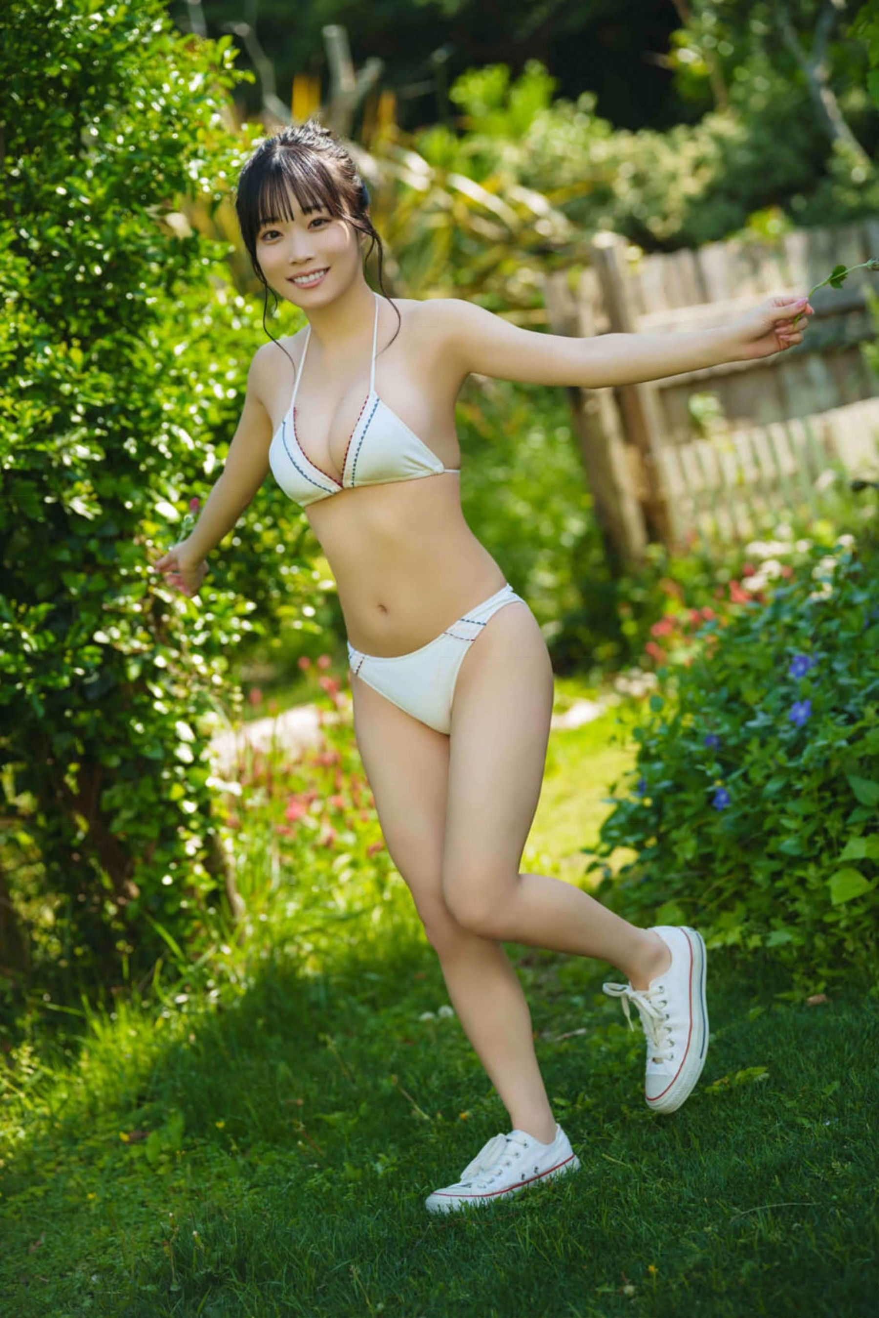 岸みゆ - 超小型女子の破壊力抜群ボディ/(50P)