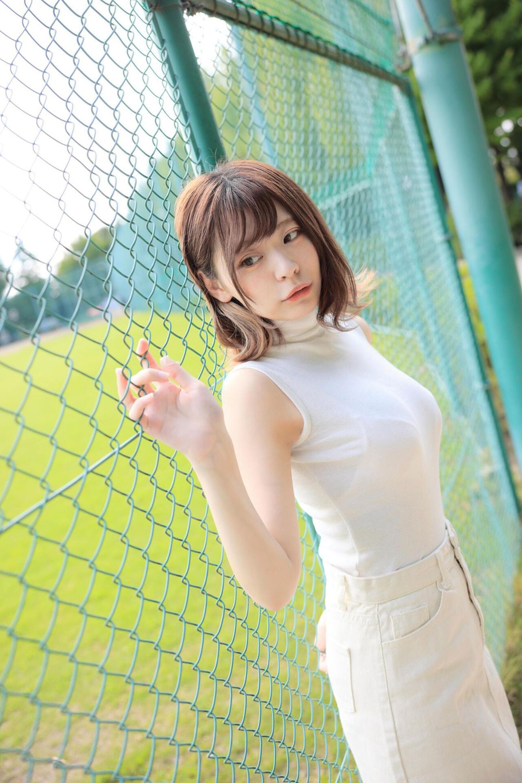 小日向結衣 - holiday/(245P)