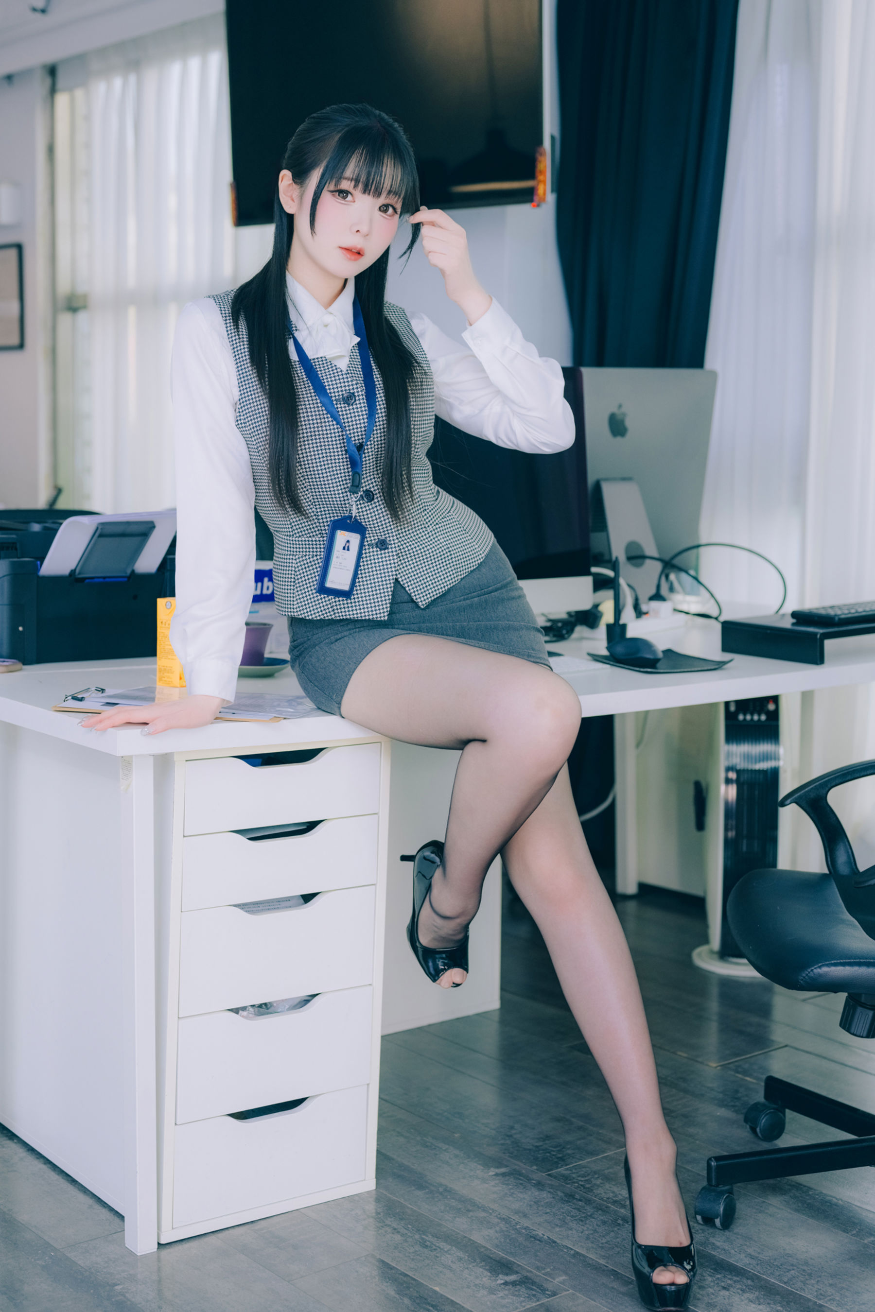 微博妹纸霜月shimo - Shimo' Secret Office Vol.02/(138P)