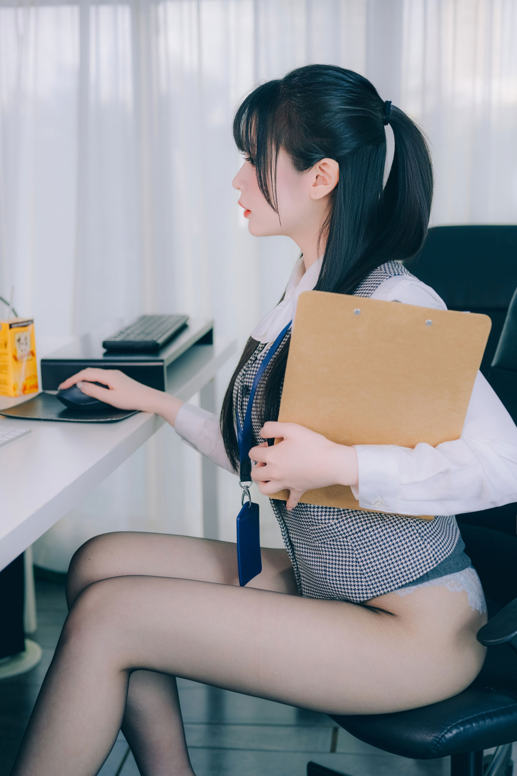 微博妹纸霜月shimo - Shimo' Secret Office Vol.02/(138P)