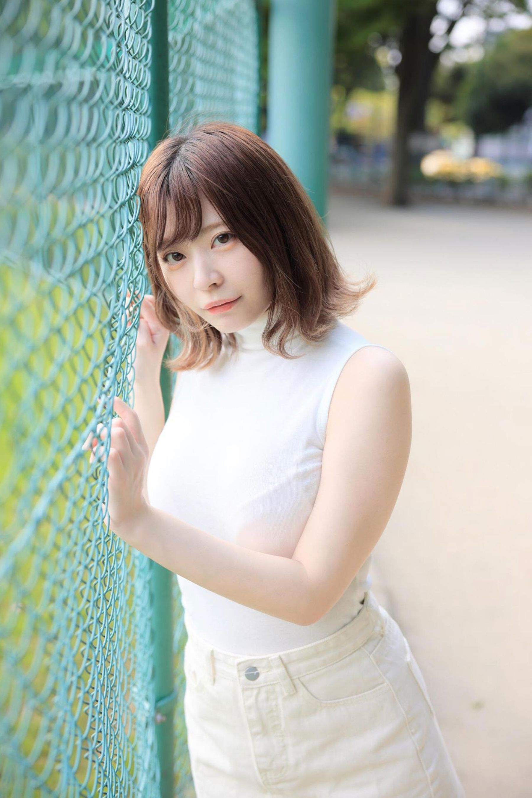 小日向結衣 - holiday/(245P)