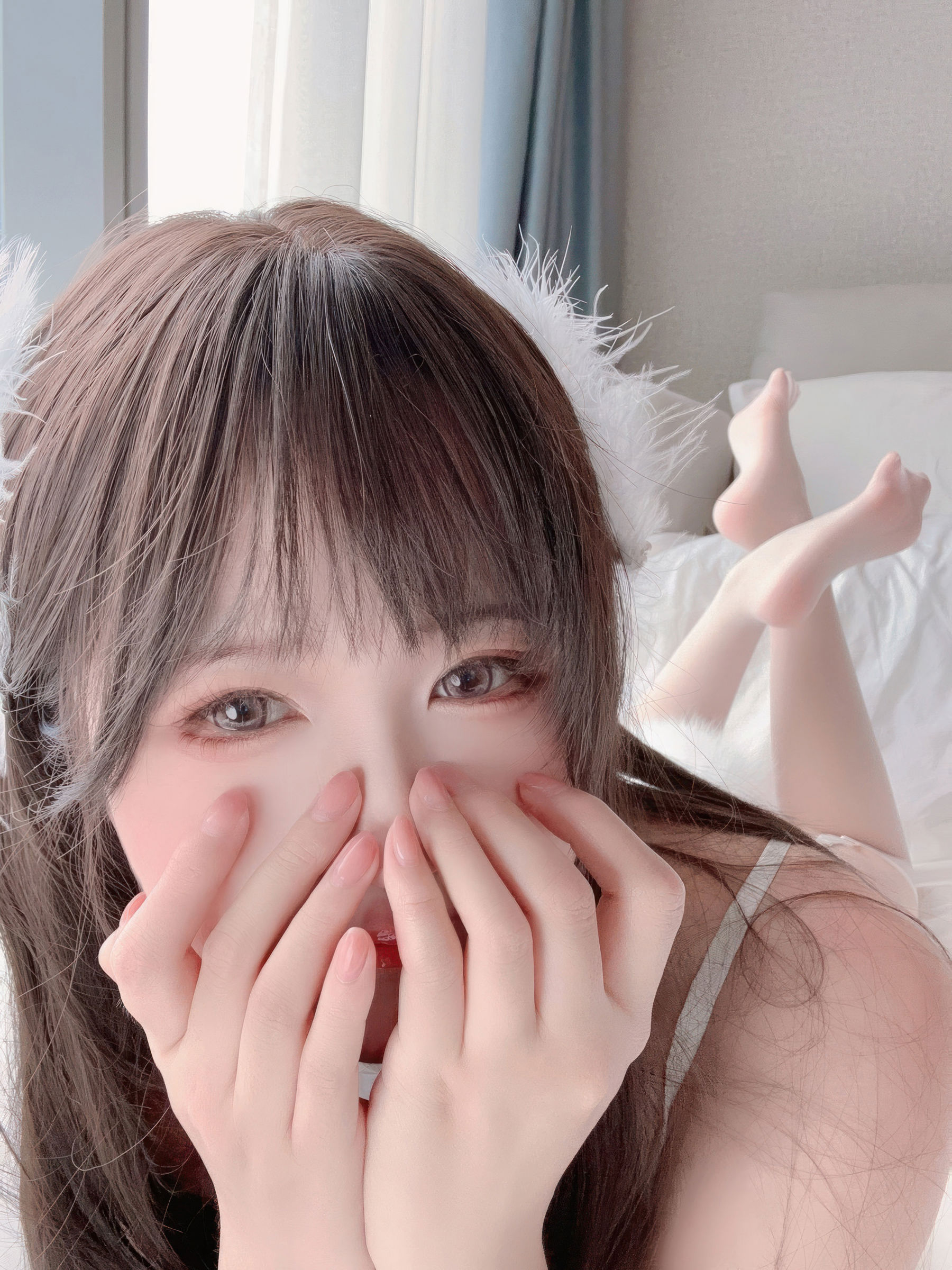 微博妹子三度_69 - 纯白花语/(52P)