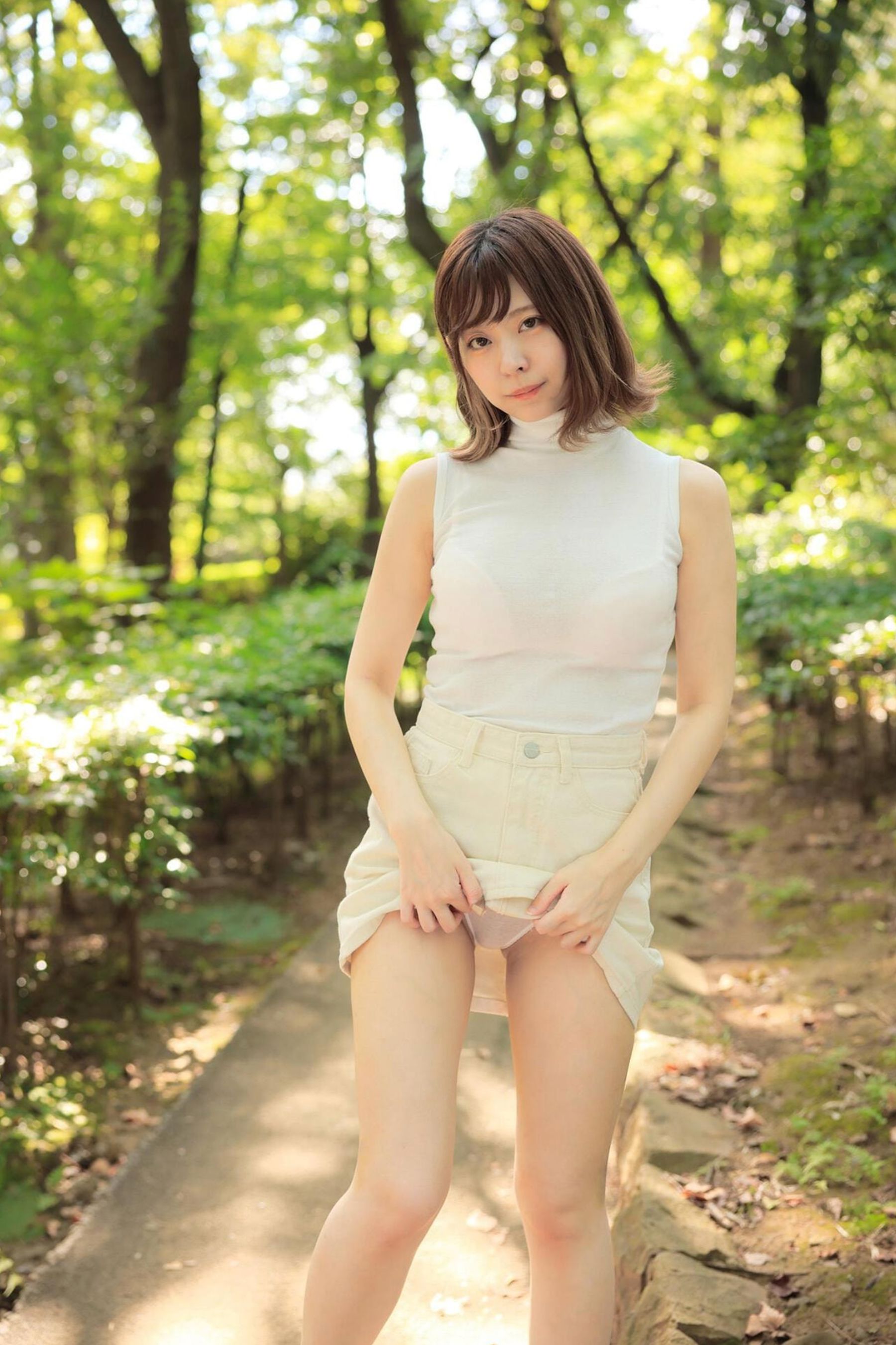 小日向結衣 - holiday/(245P)