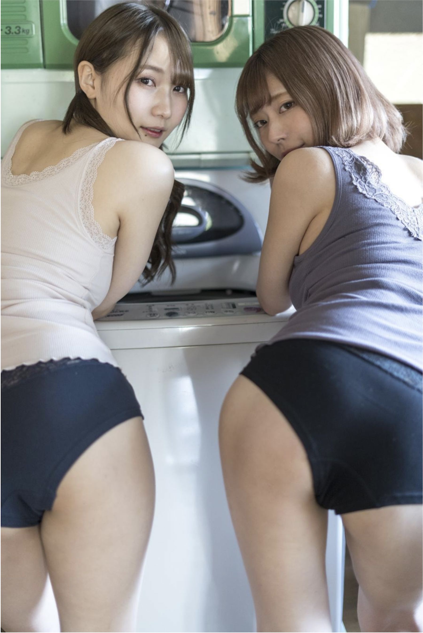 小日向結衣&望月彩未 - ふたり暮らし/(100P)