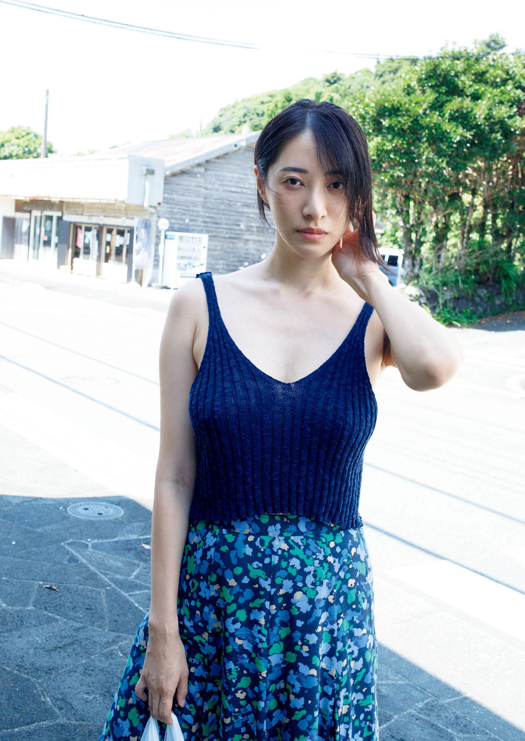 染谷有香 - 赤いアルバム 2015-2025/(75P)