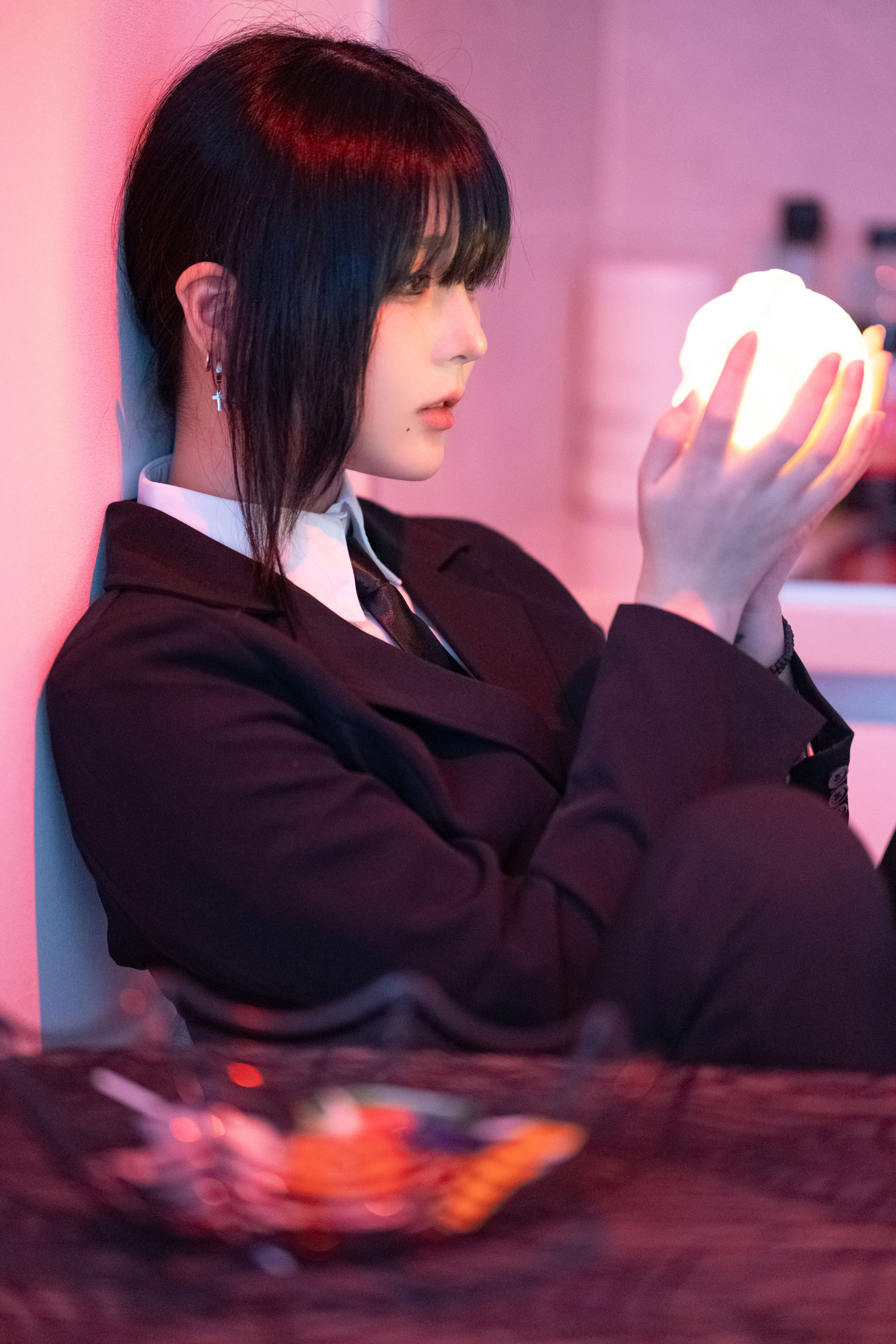 姜仁卿 Kang In-kyung - Halloween/(72P)