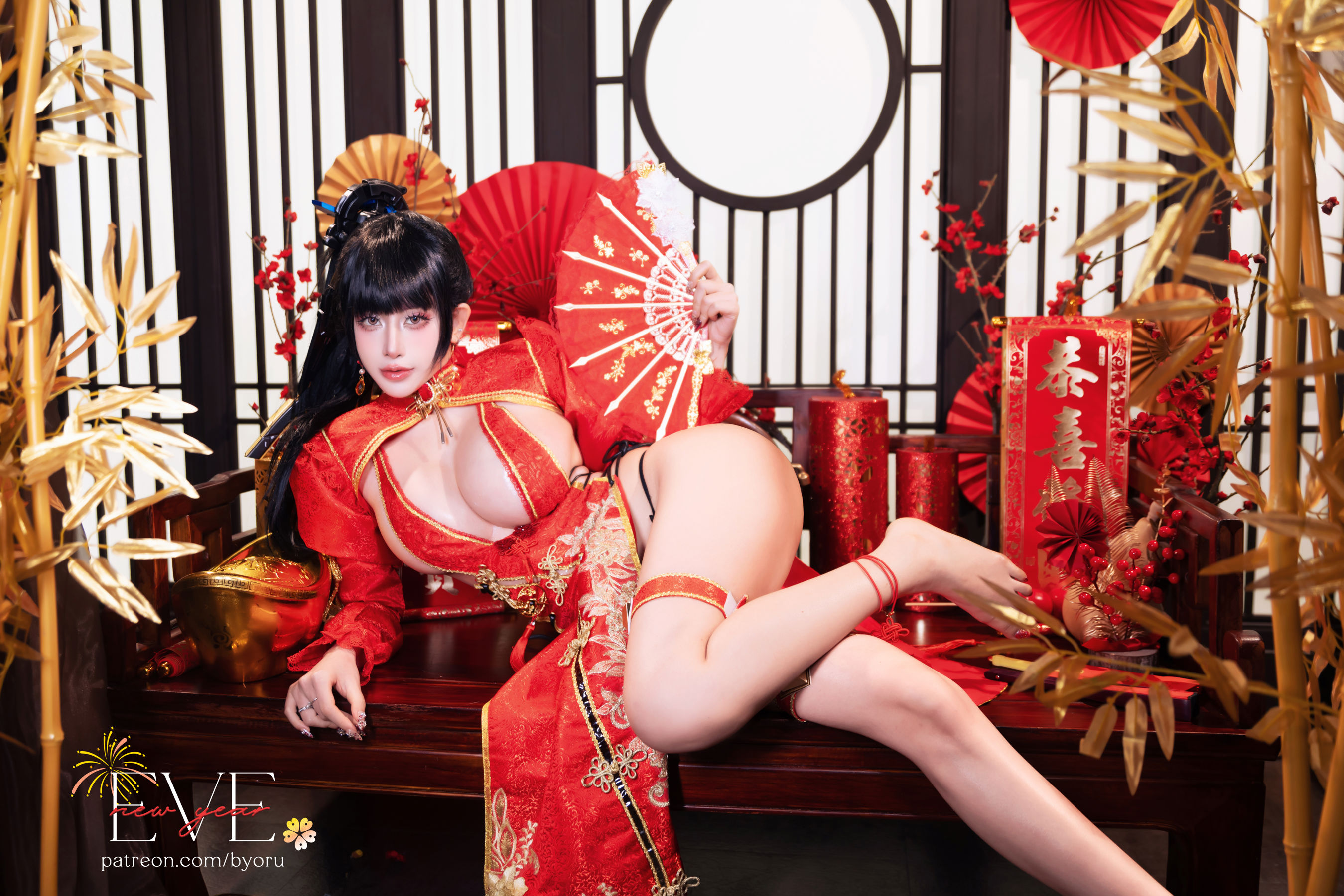 日本性感萝莉Byoru - Eve New Year Qipao/(44P)