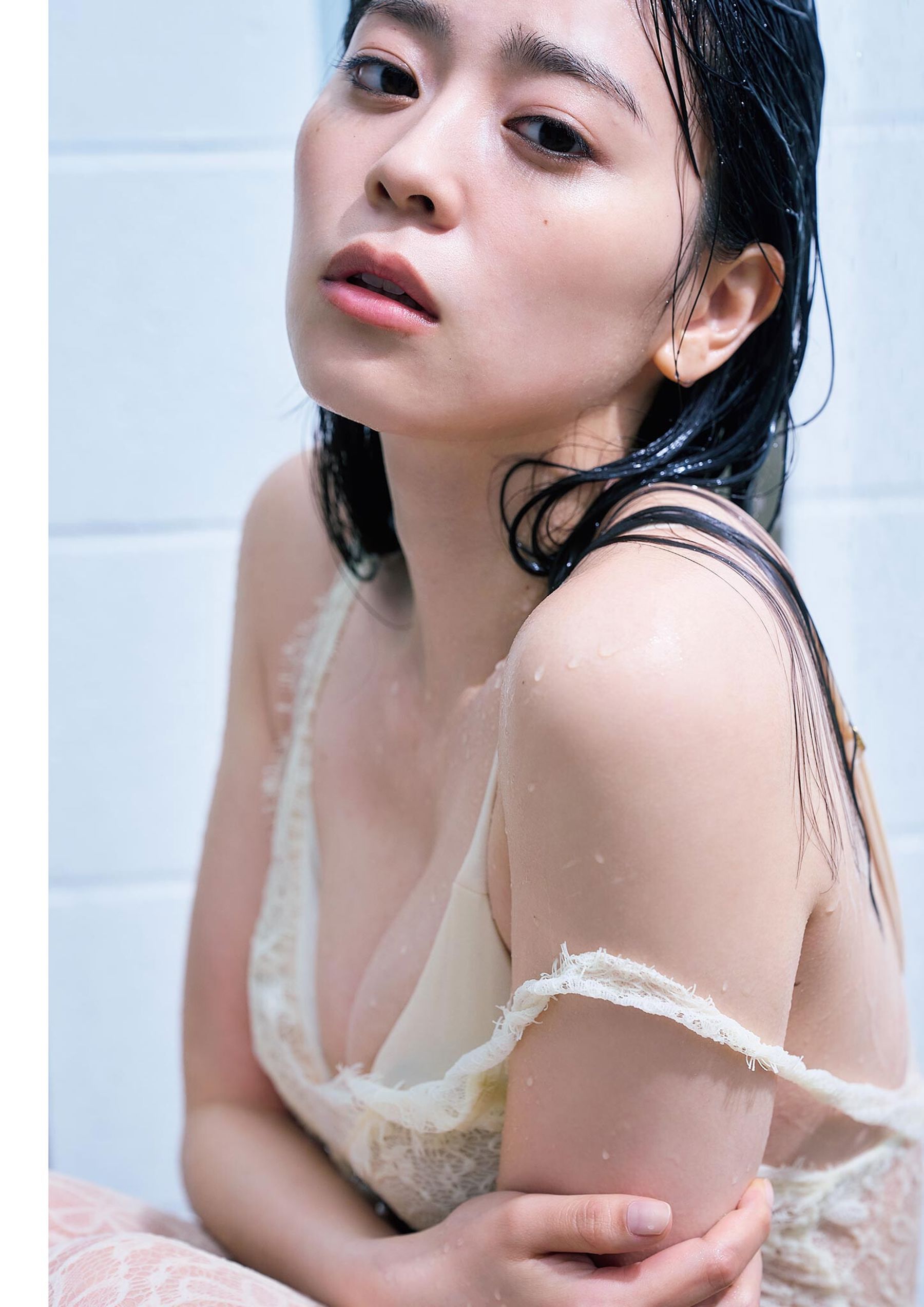 坂井仁香 - ひとかけら/(79P)