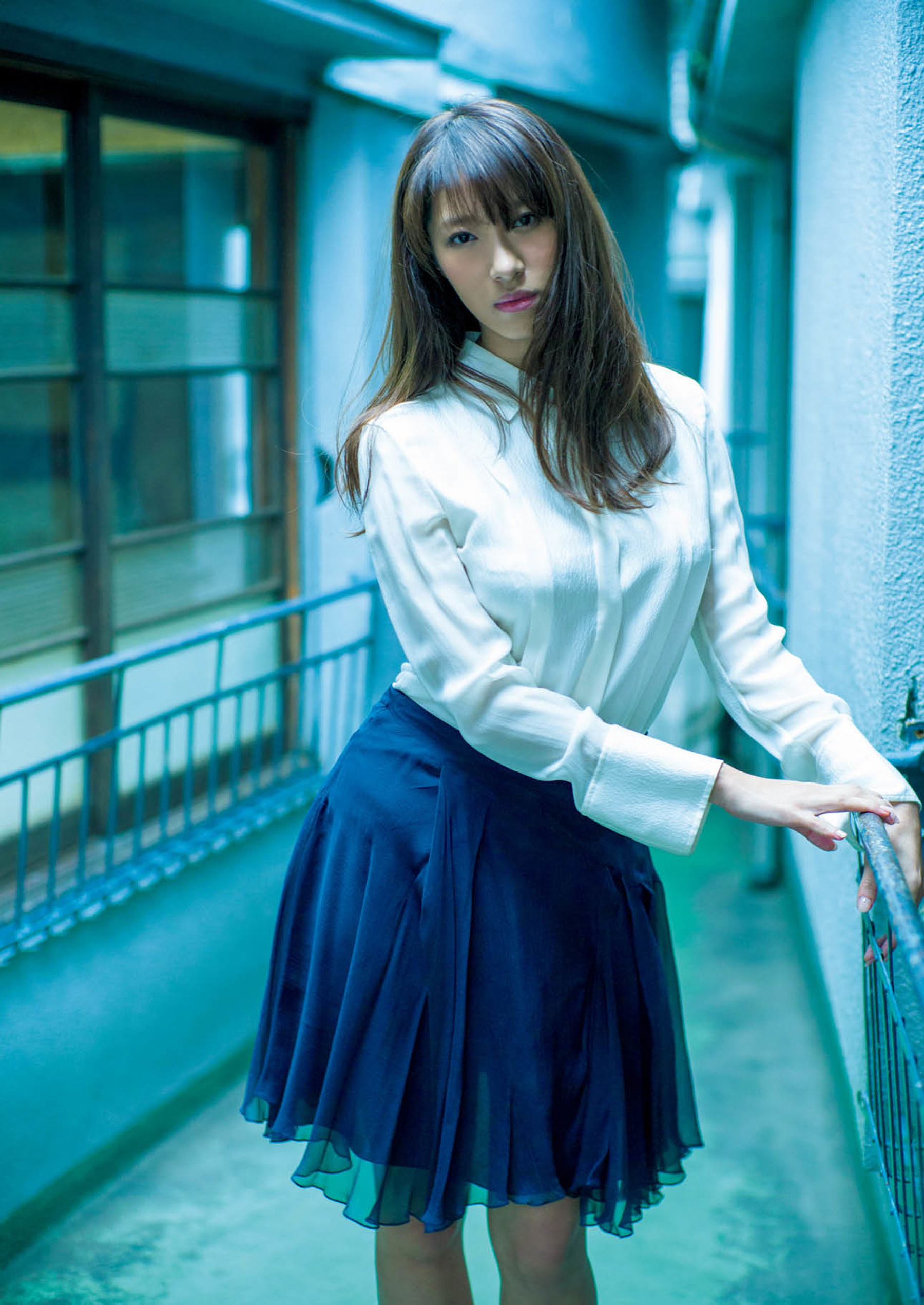 染谷有香 - 赤いアルバム 2015-2025/(75P)