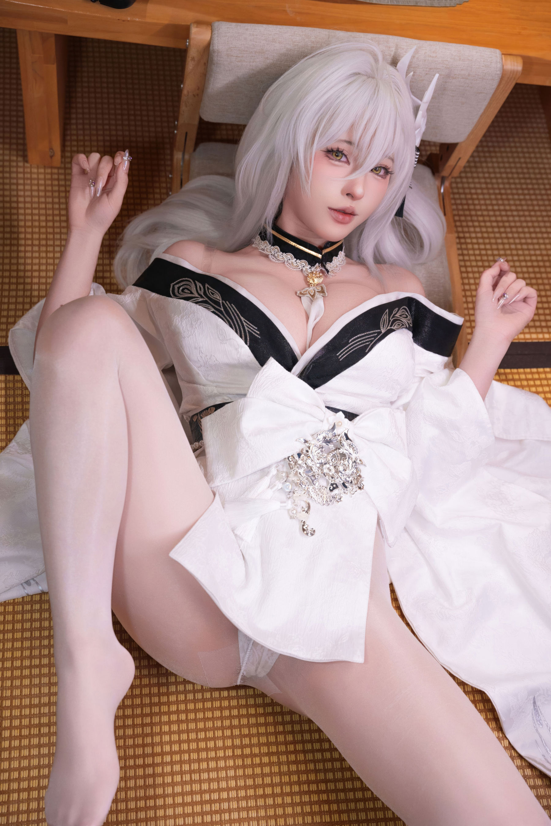 尤物清水由乃 - 碧蓝航线 白凤和服/(76P)