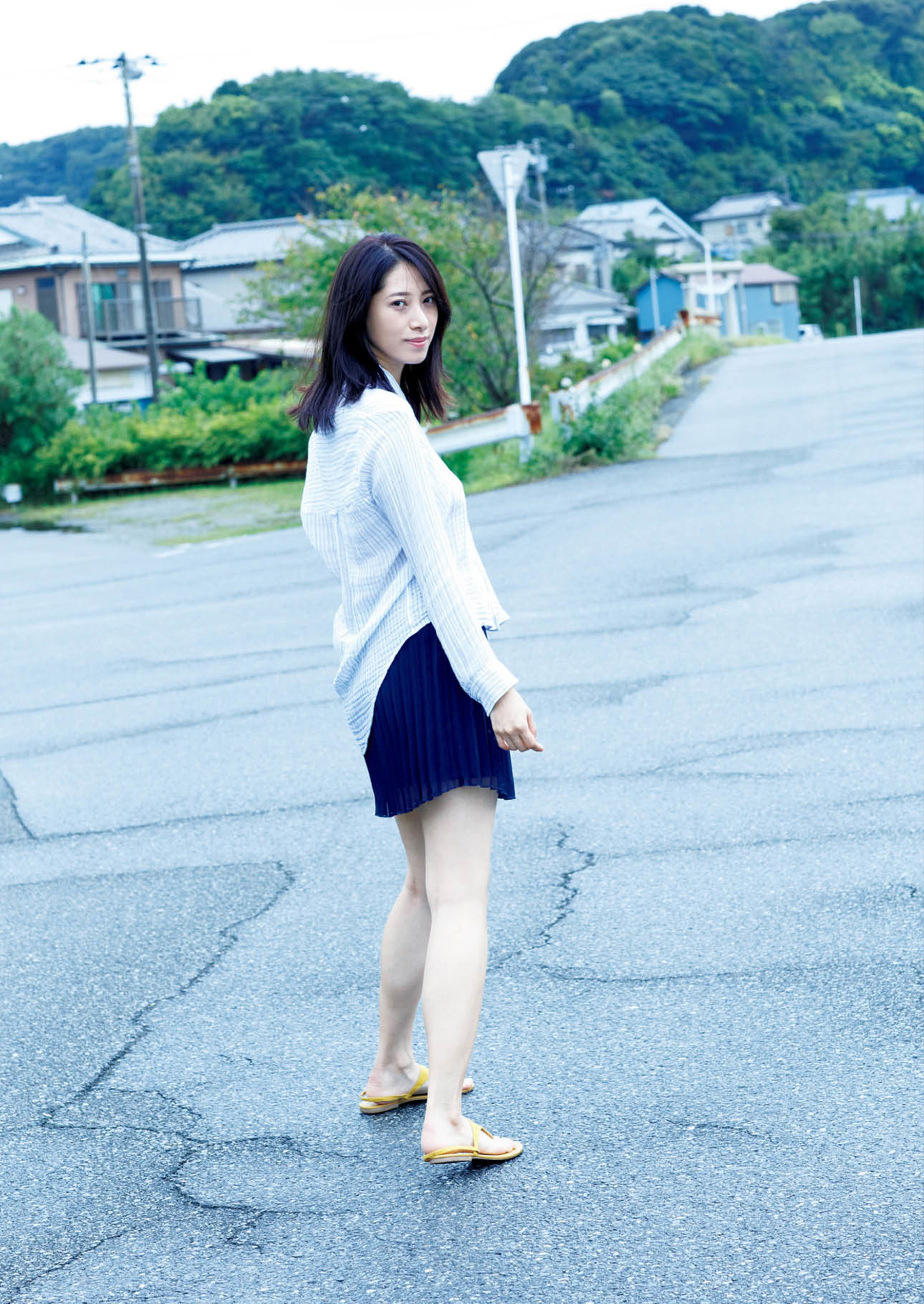 染谷有香 - 赤いアルバム 2015-2025/(75P)